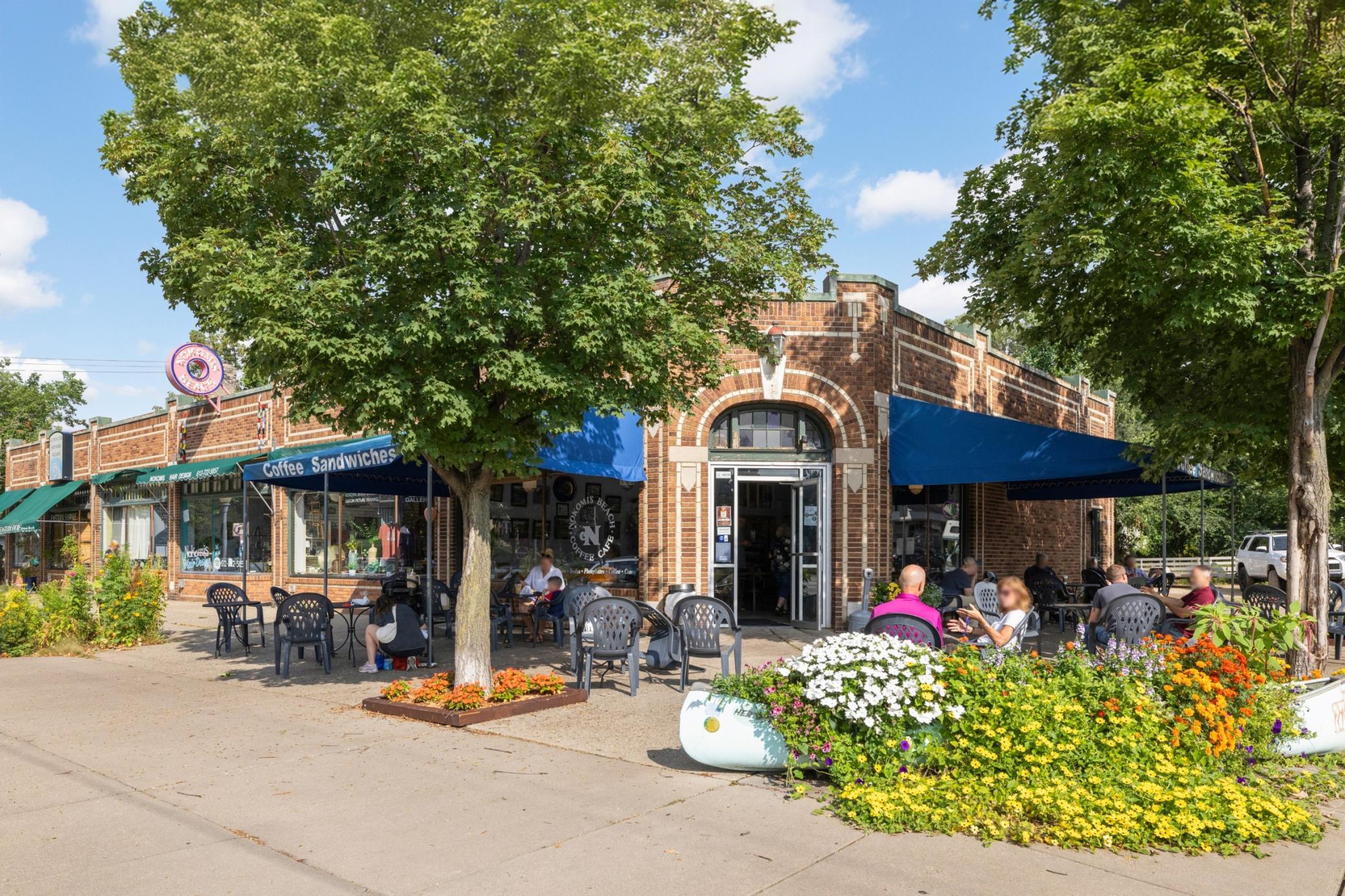 5636 Cedar Ave S, Minneapolis, MN 55417