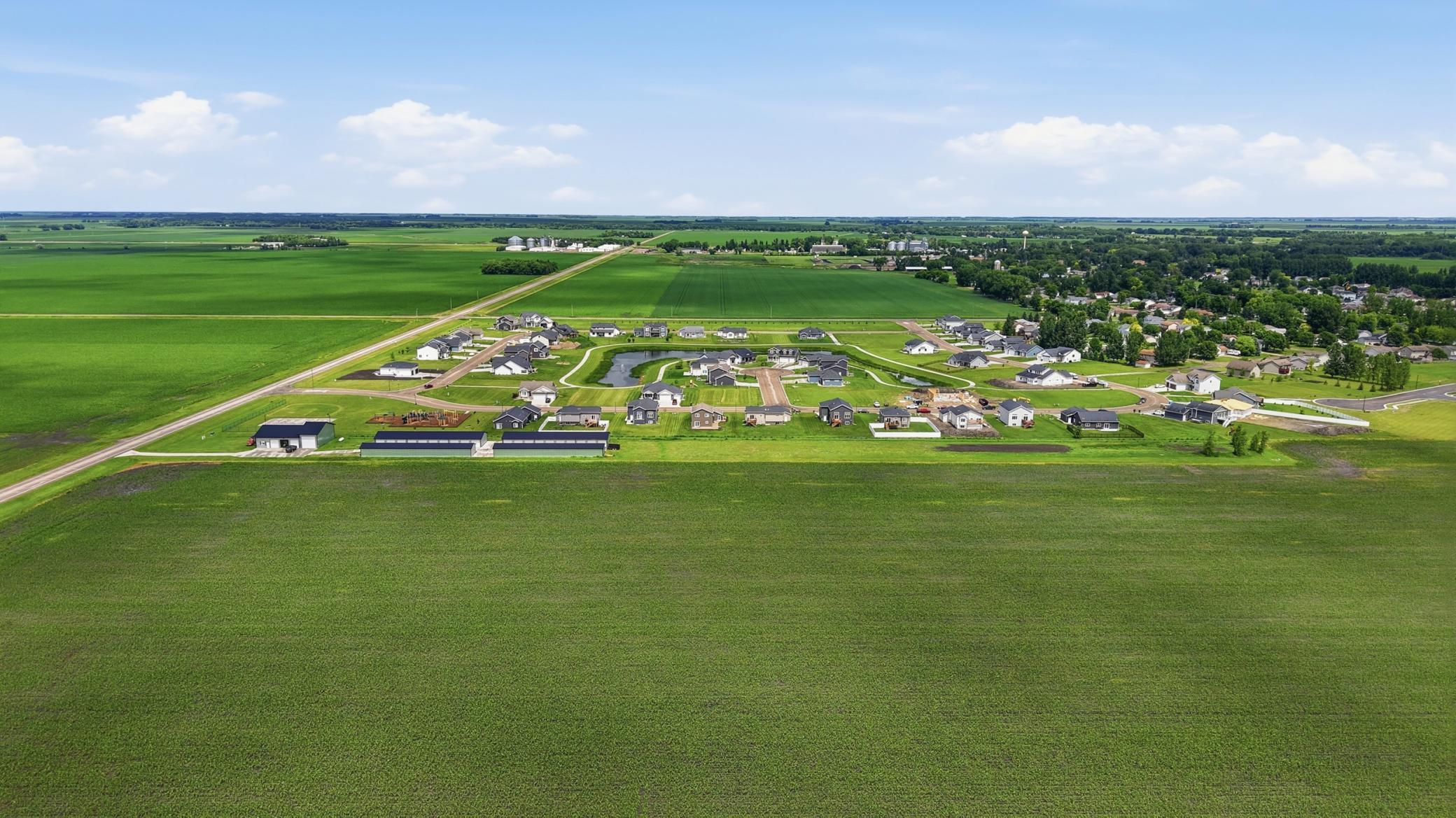 303 Northview Dr SW, Glyndon, MN 56547
