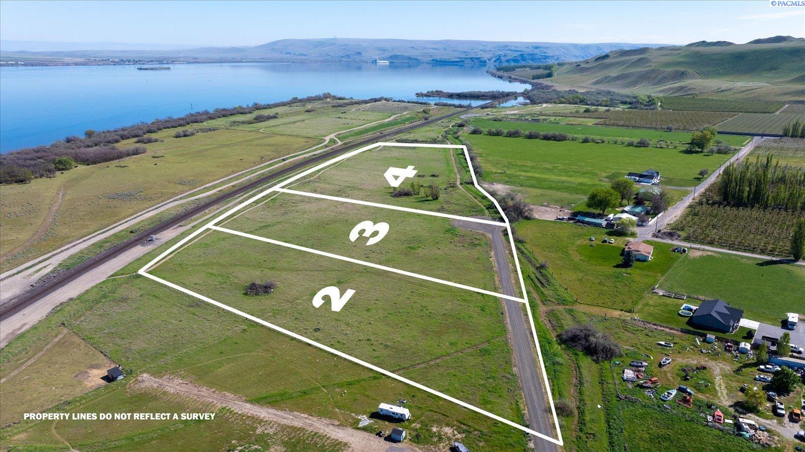 249237 E Toothaker Rd, Finley, WA 99337