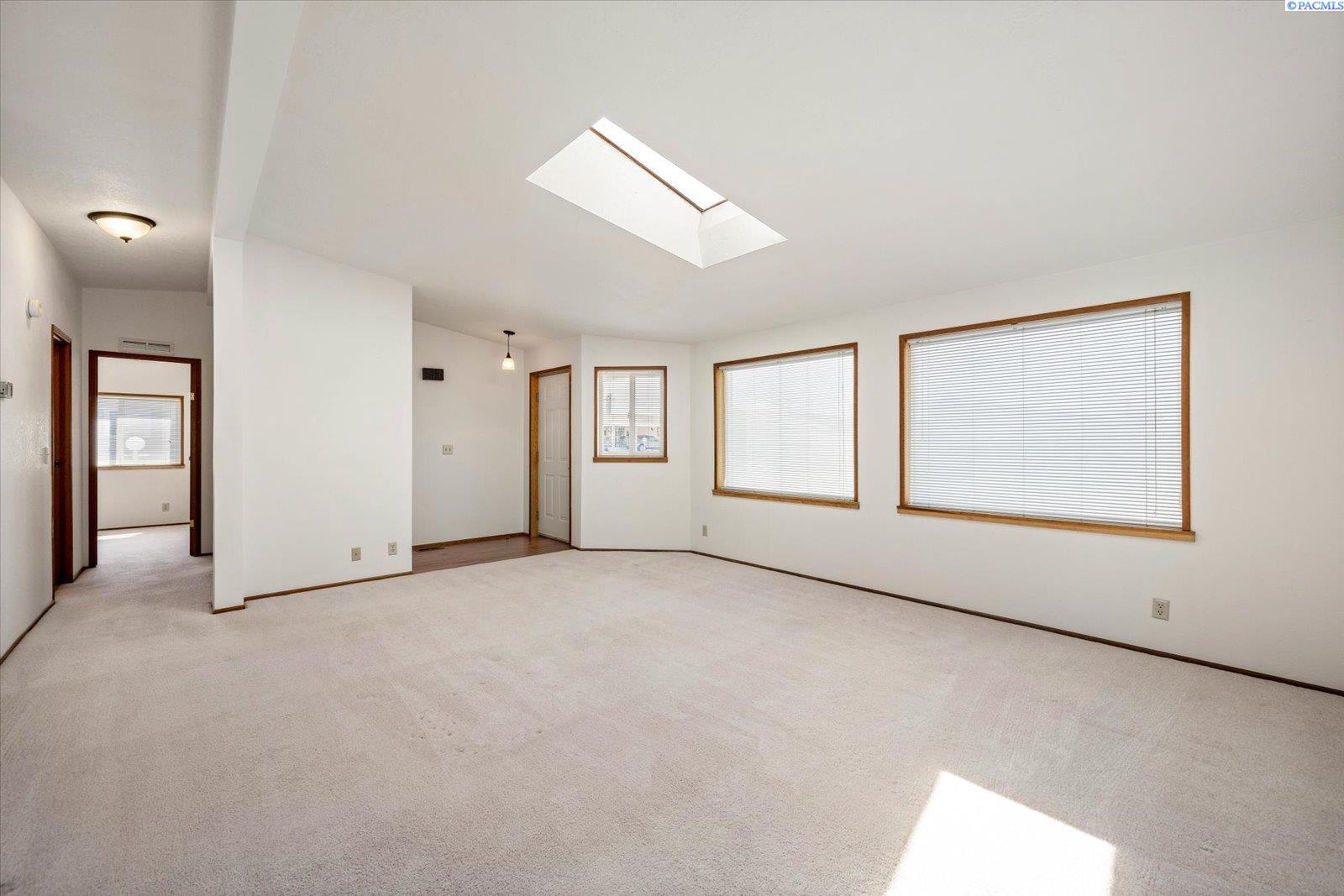312 S Columbia Center Blvd #62 #62, Kennewick, WA 99336