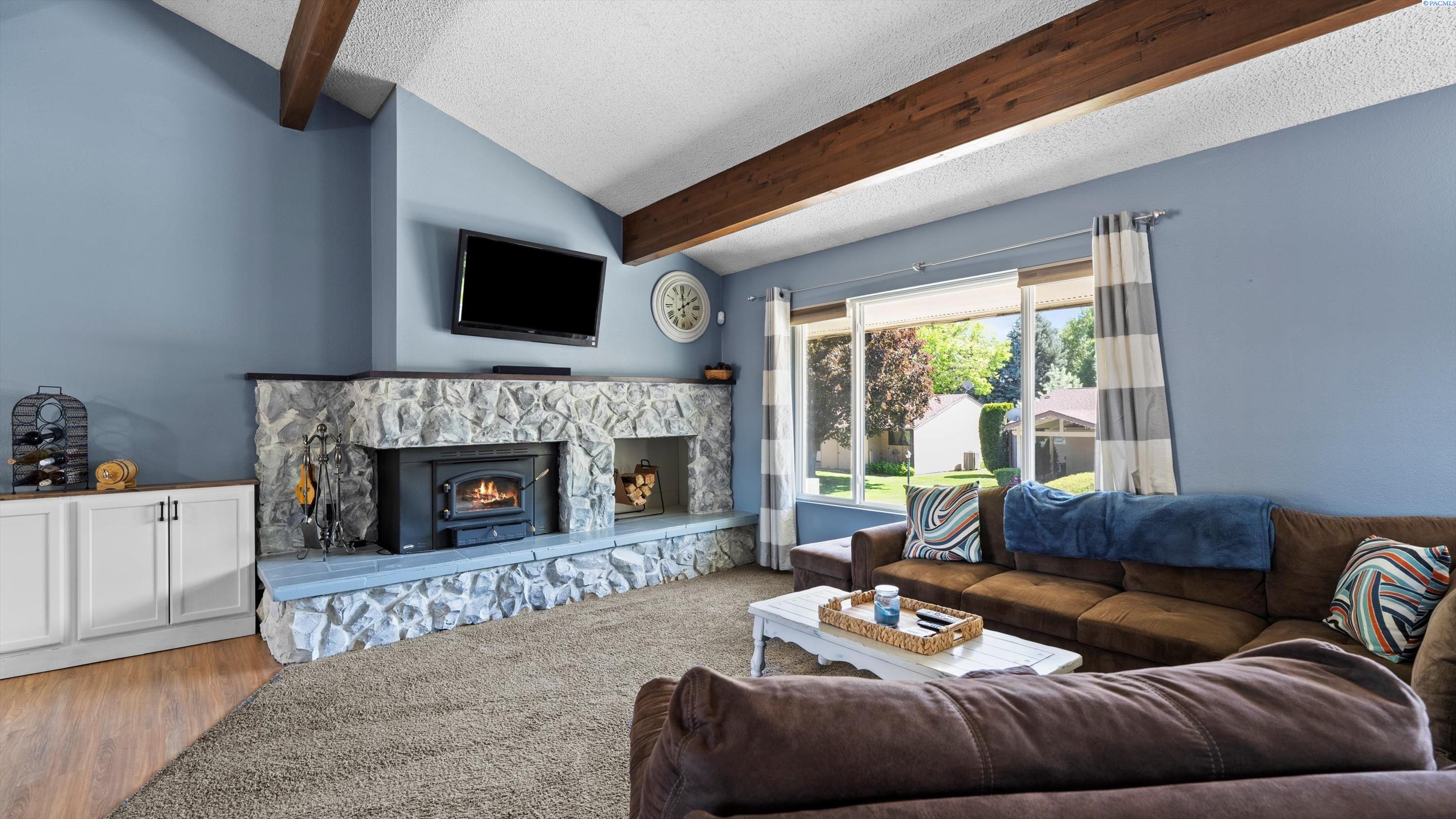 1914 Mahan Ave, Richland, WA 99354
