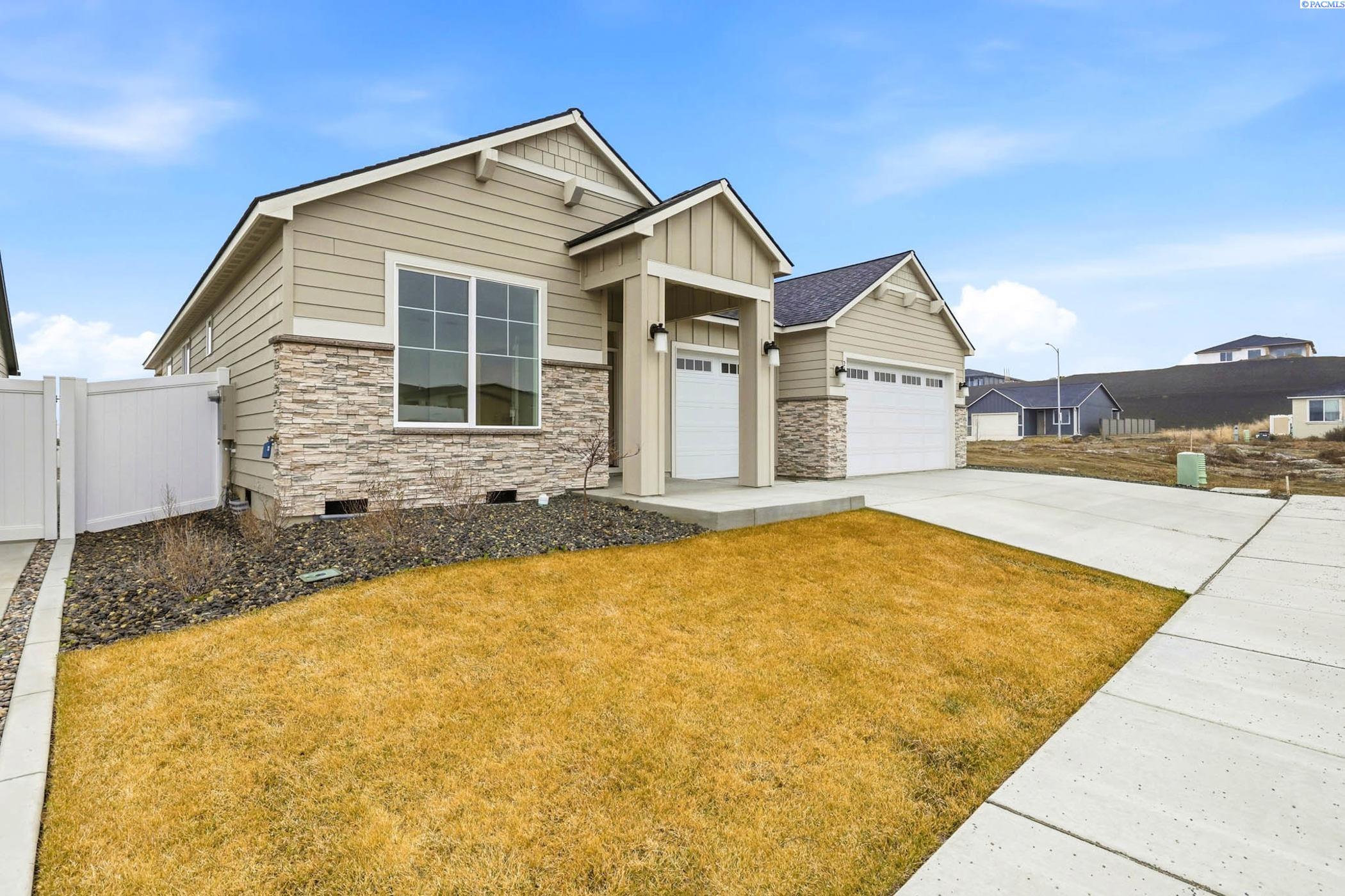 2988 Tarragon Ave, Richland, WA 99352