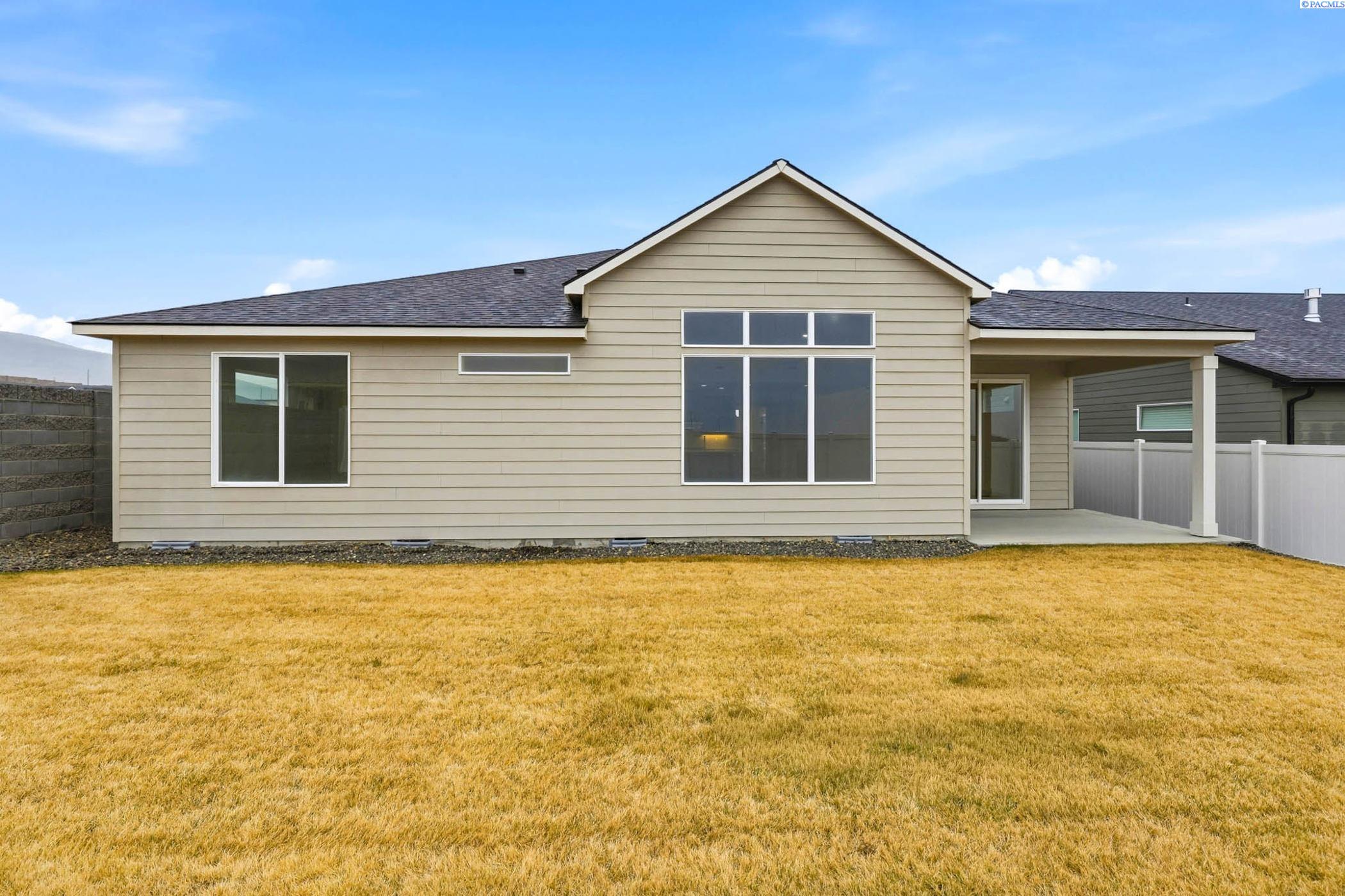 2988 Tarragon Ave, Richland, WA 99352