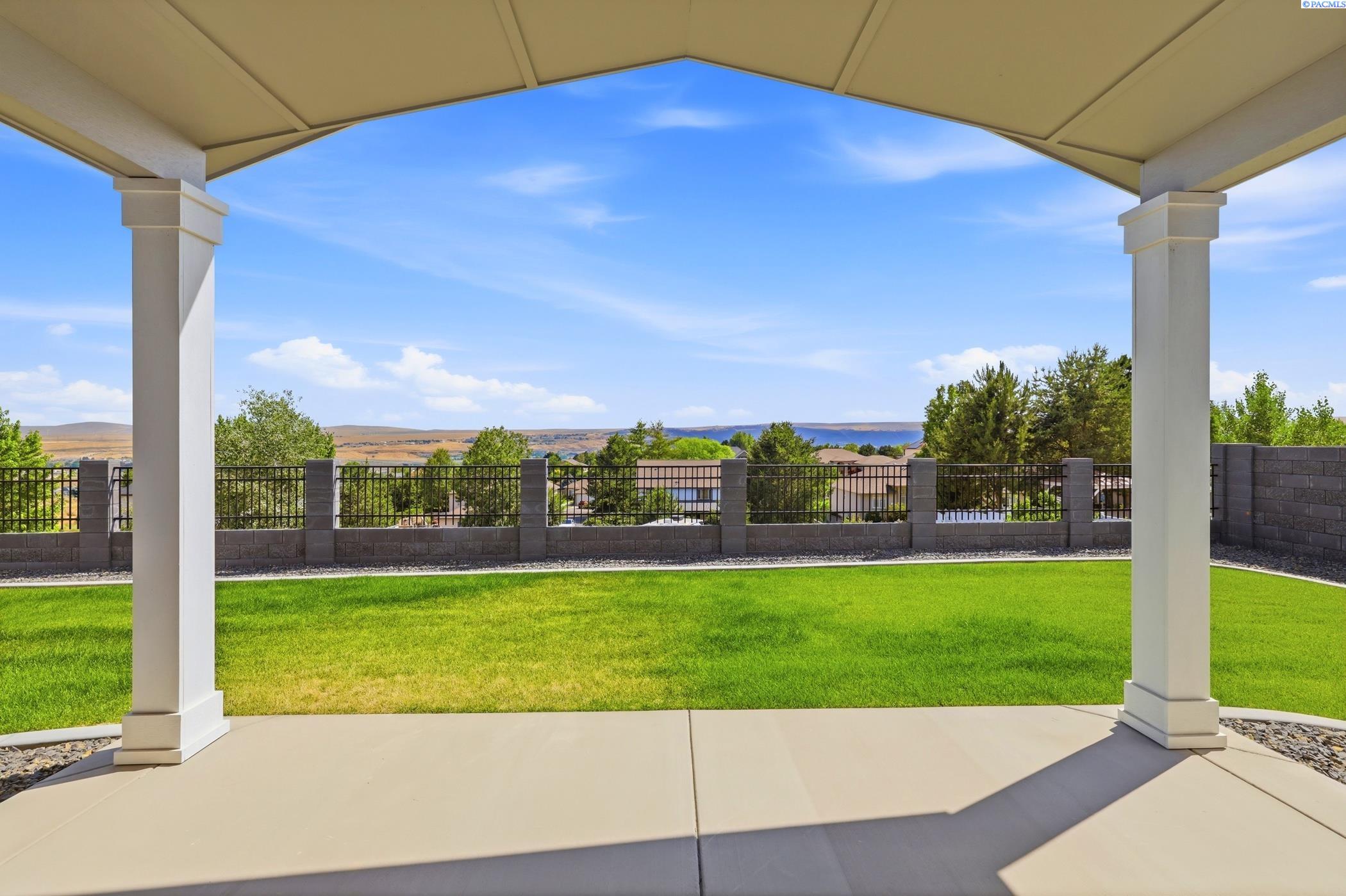321 Epic Street, Richland, WA 99352