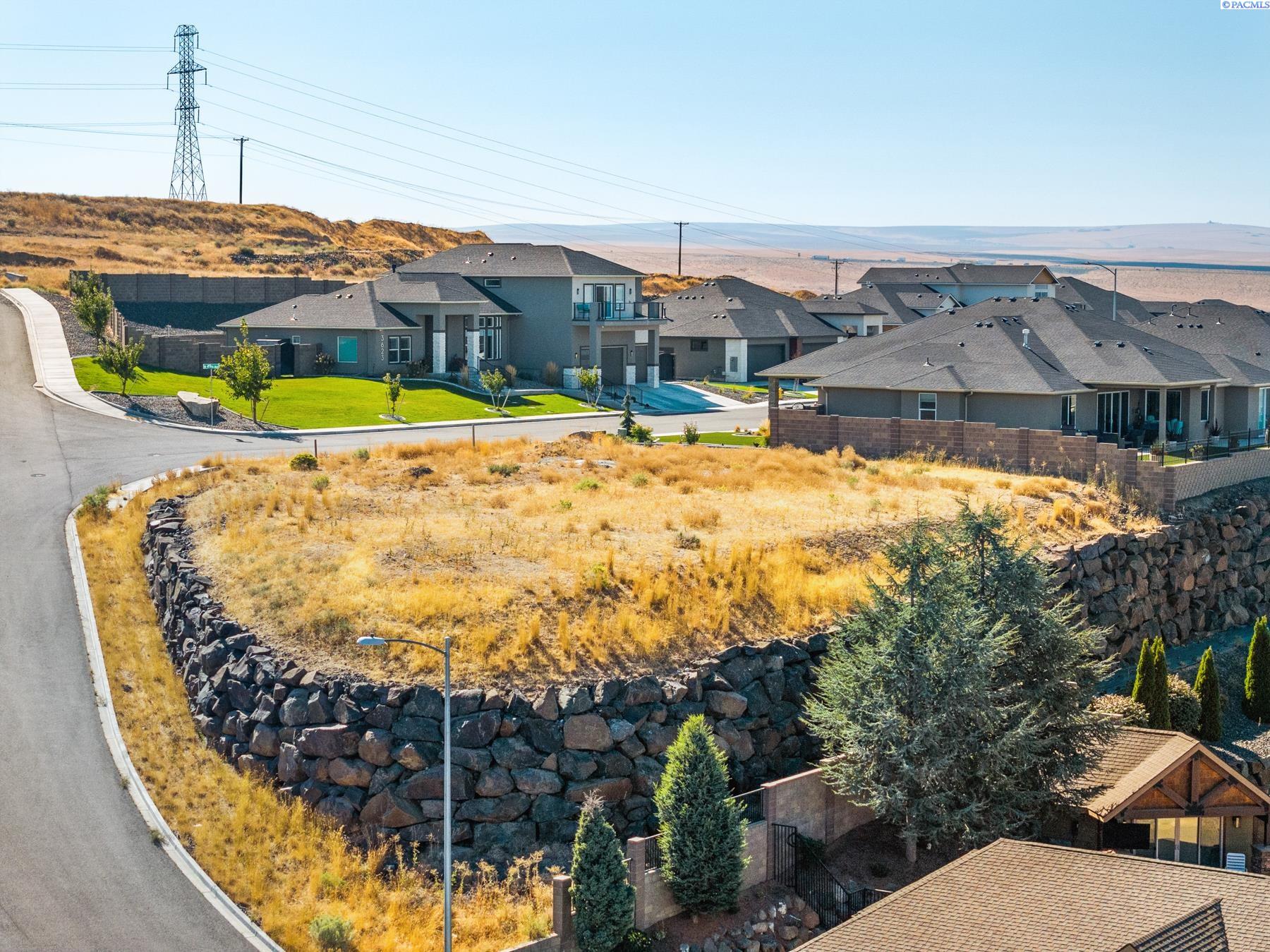 3604 W 49th Ave, Kennewick, WA 99337
