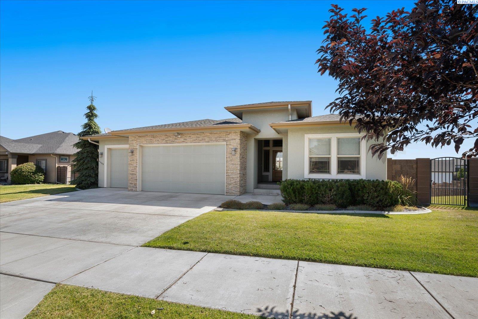 4009 S Kellogg St, Kennewick, WA 99338