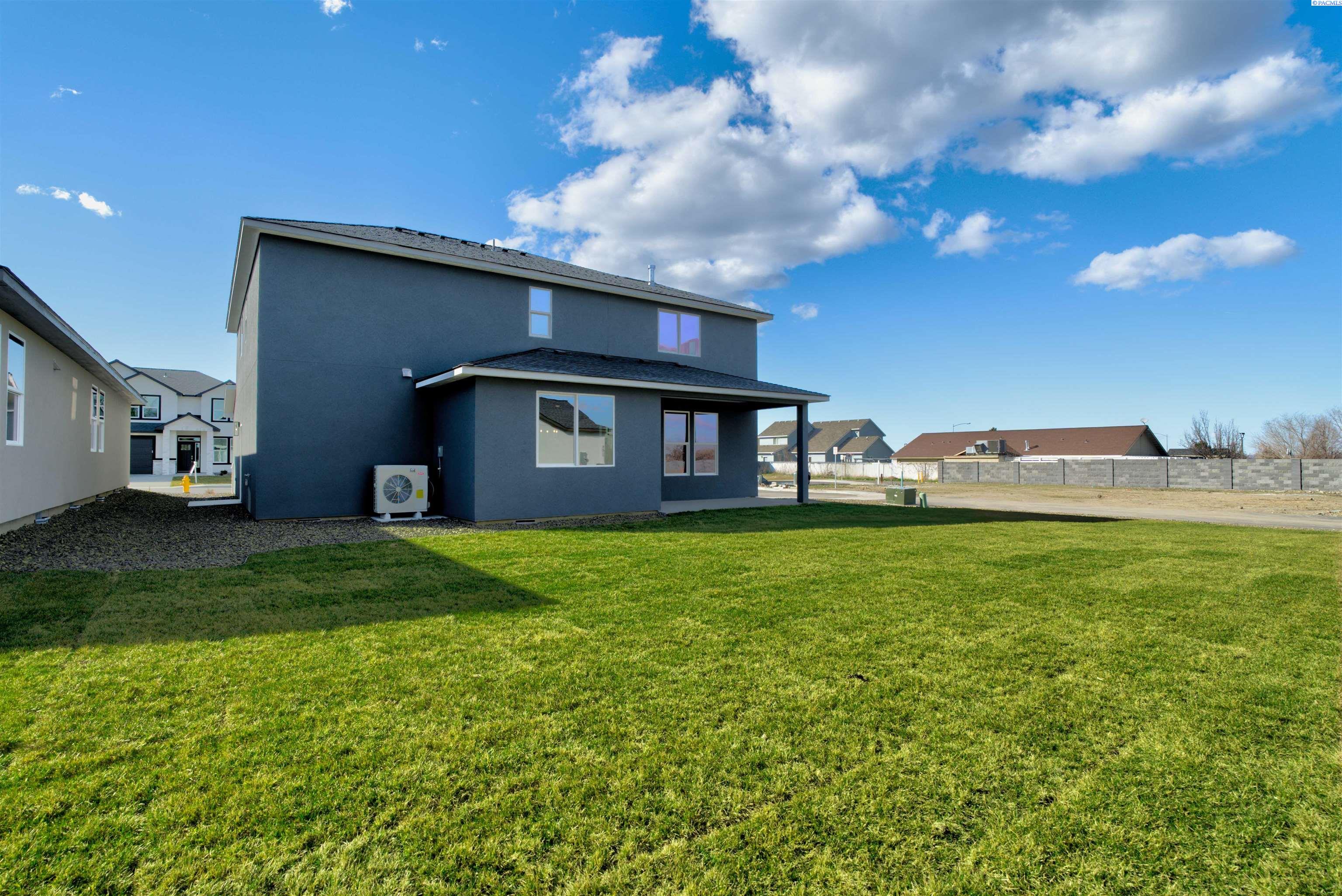 5431 W Okanogan Ave, Kennewick, WA 99336