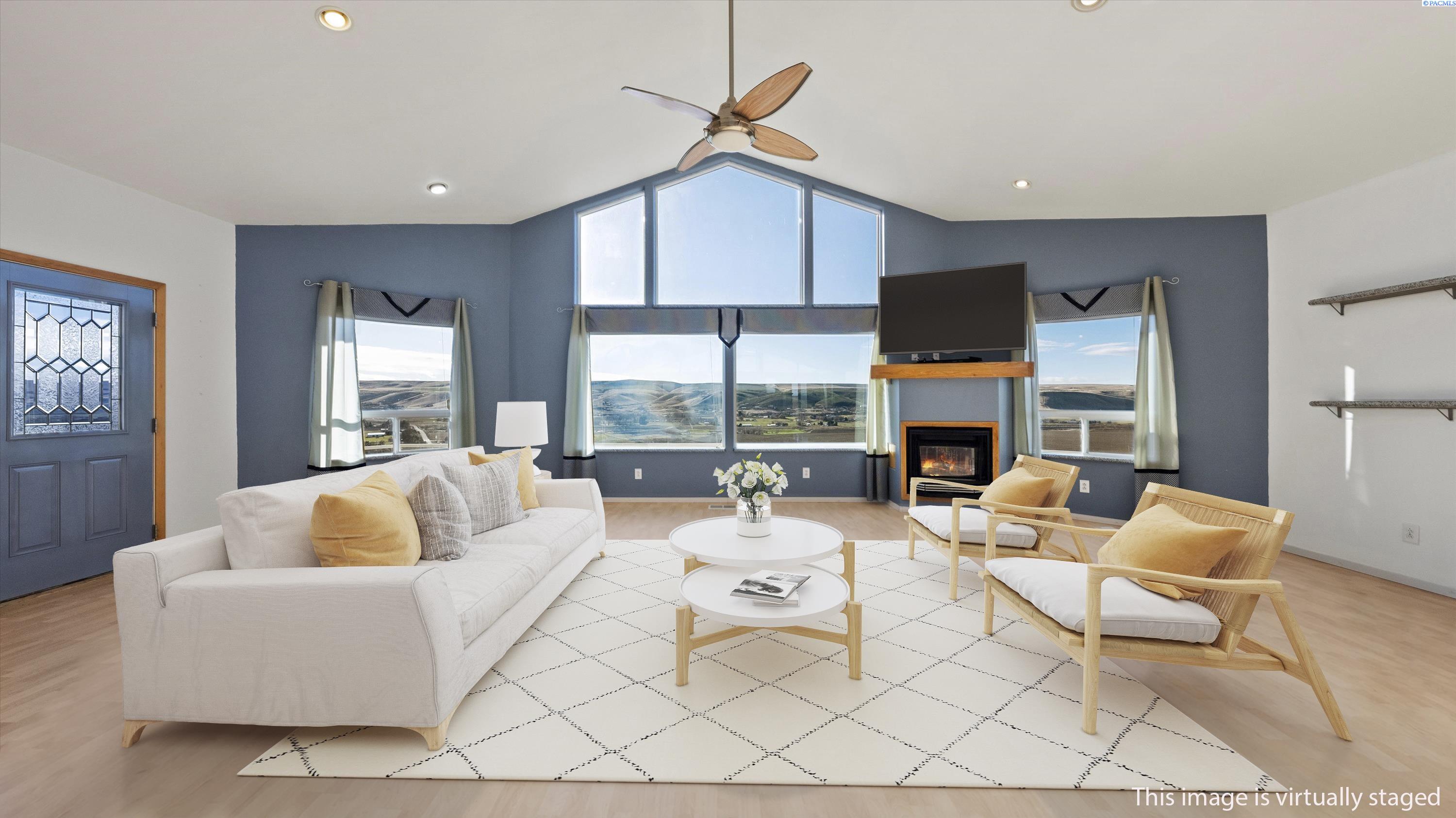61910 E Solar Prne, Benton City, WA 99320