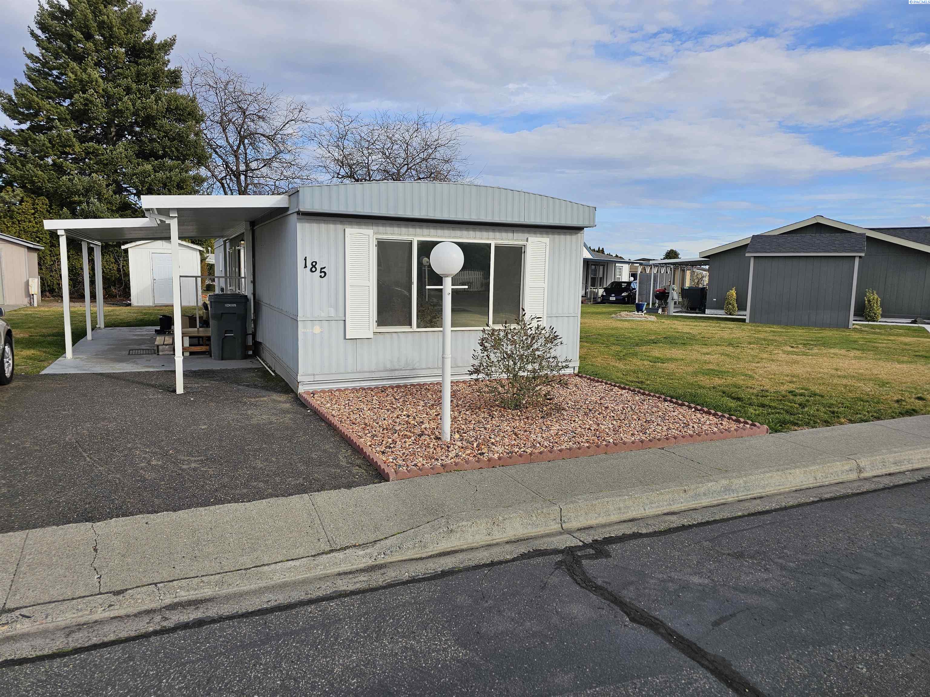 7901 W Clearwater Avenue #185 #185, Kennewick, WA 99336