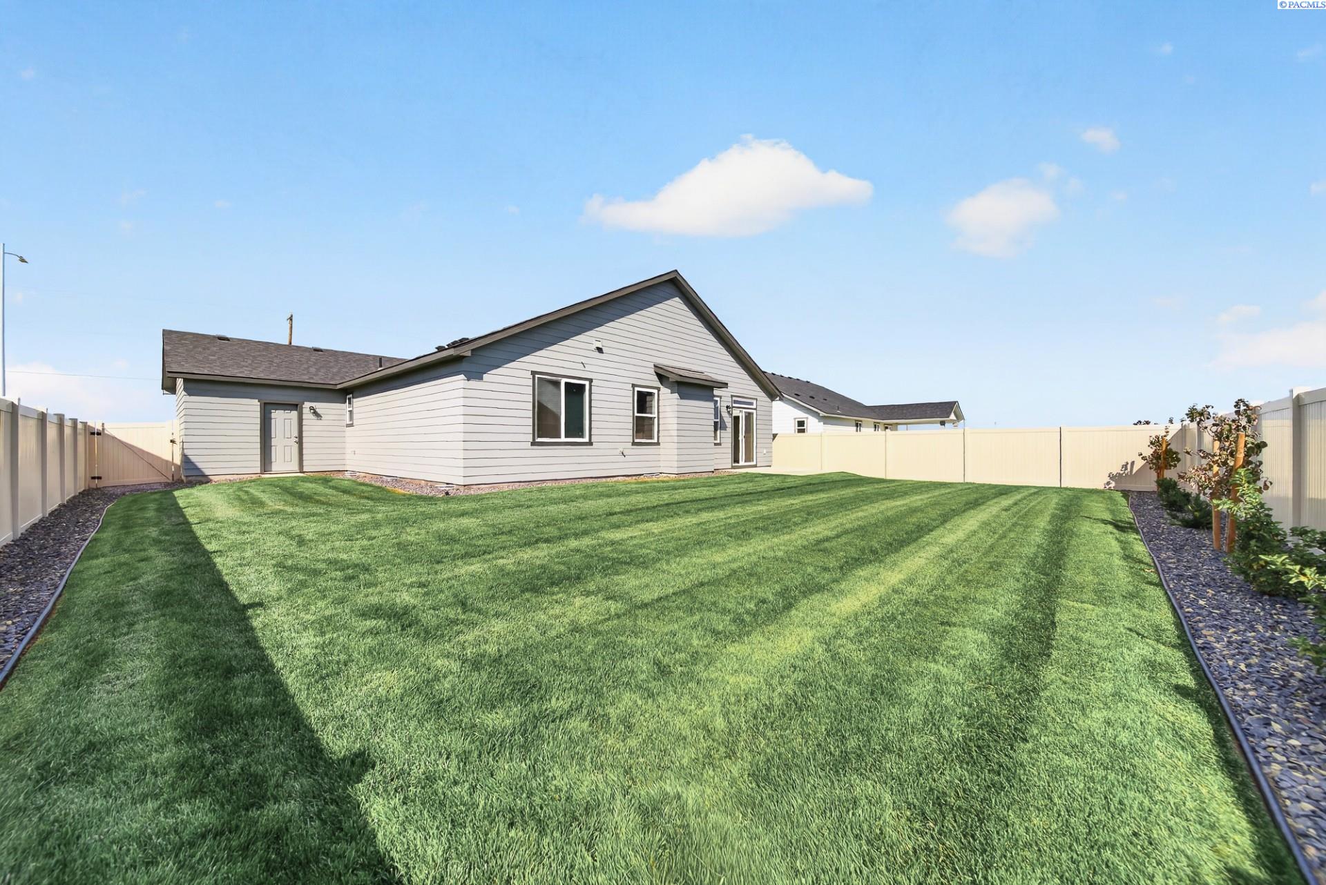 6609 Road 52, Pasco, WA 99301