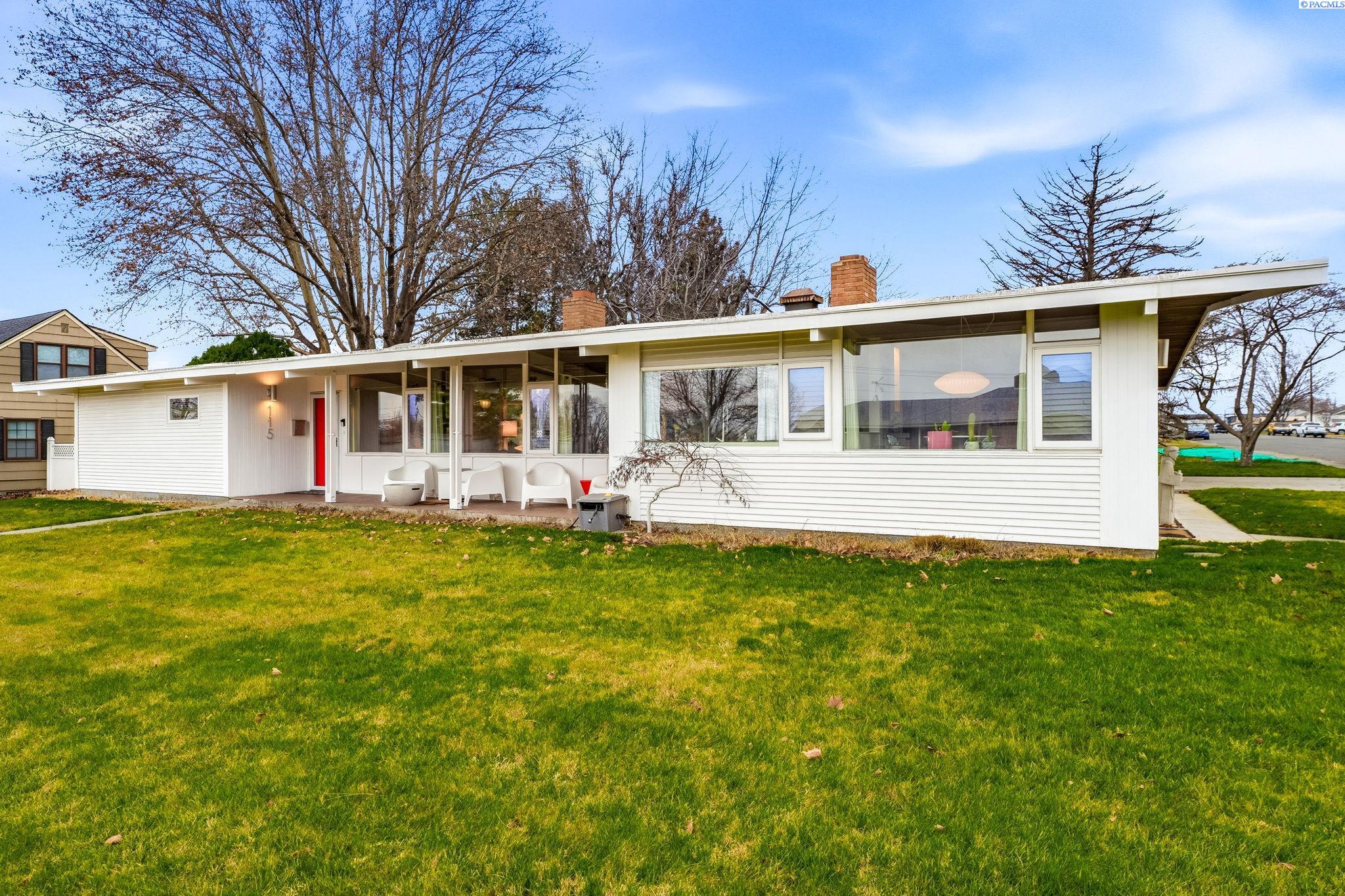 115 N Yelm St, Kennewick, WA 99336
