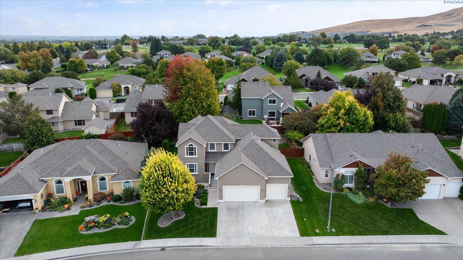 3515 S Keller St, Kennewick, WA 99337