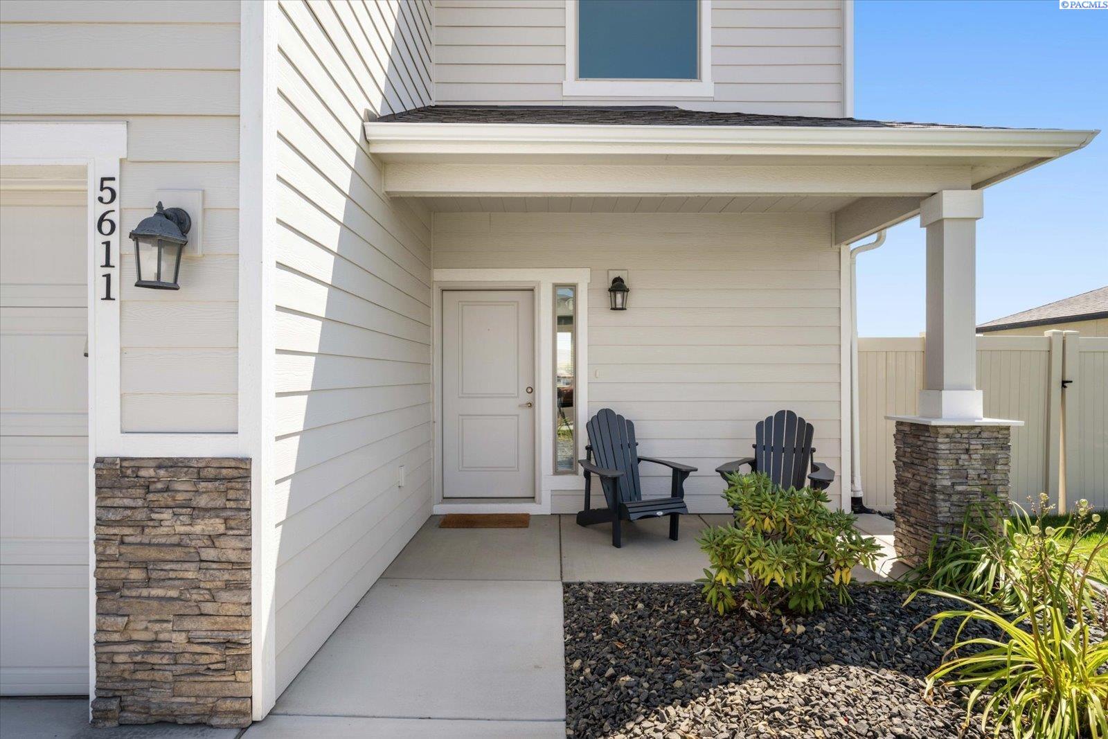 5611 W 32nd Ave, Kennewick, WA 99338