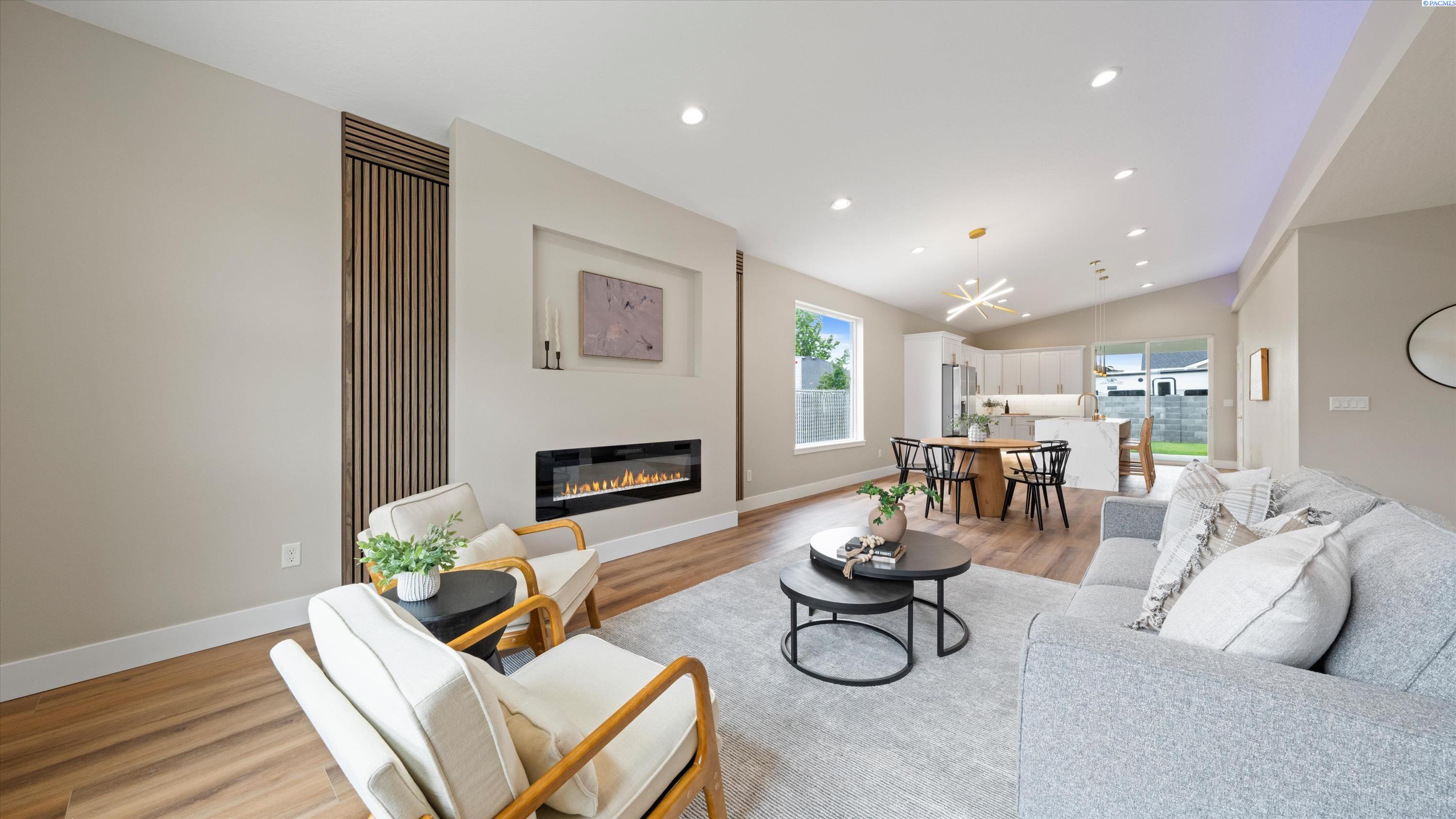 1302 Rd 42, Pasco, WA 99301
