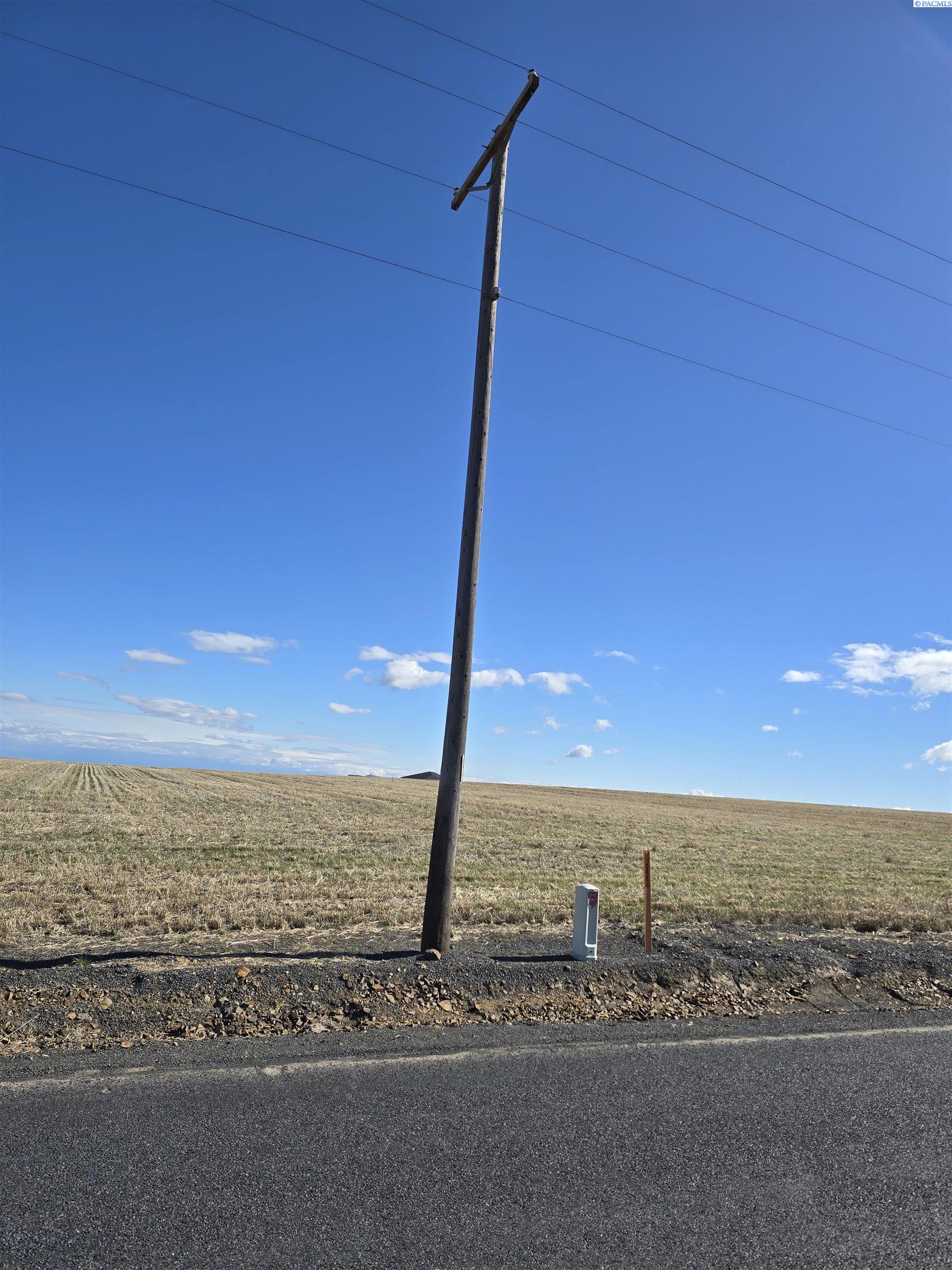50411 C Williams Rd, Kennewick, WA 99338