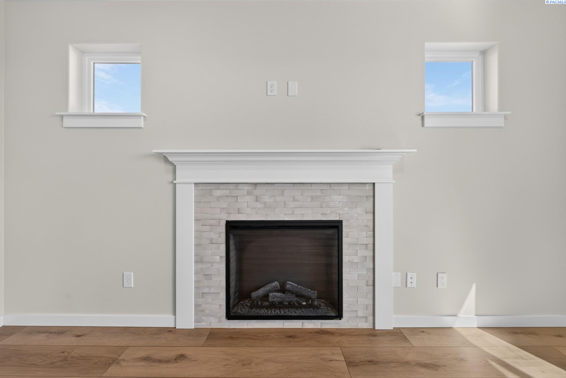 6615 Desert Ridge Ln, Pasco, WA 99301