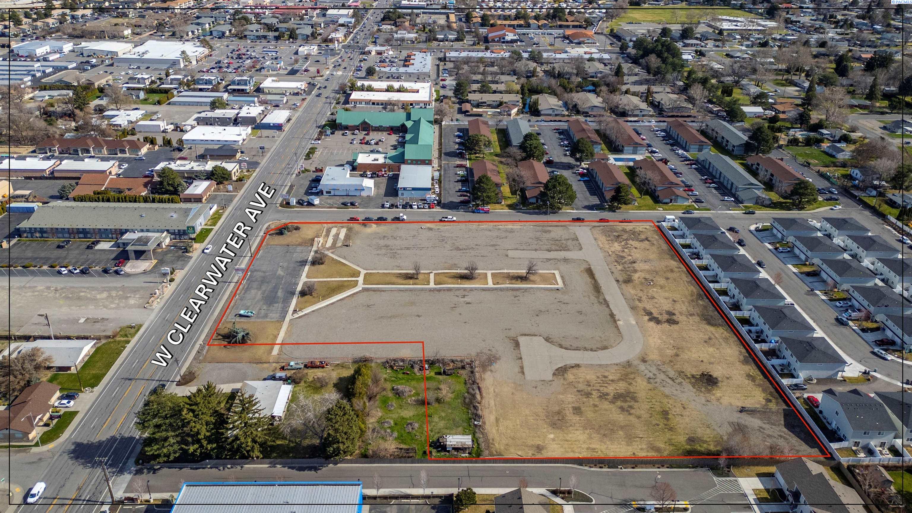 5705 W Clearwater Ave, Kennewick, WA 99336