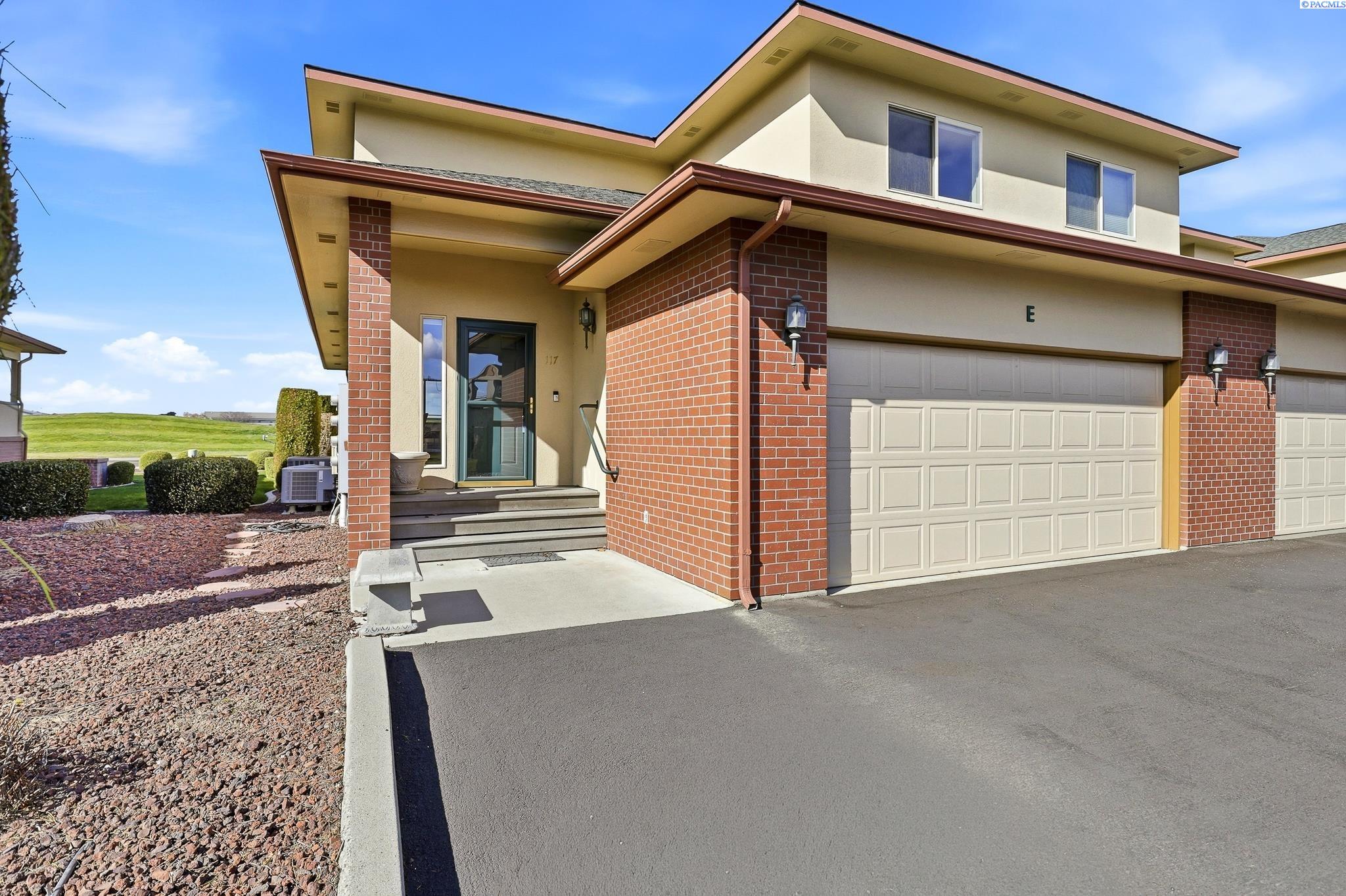 300 Columbia Point Dr #E 117, Richland, WA 99352