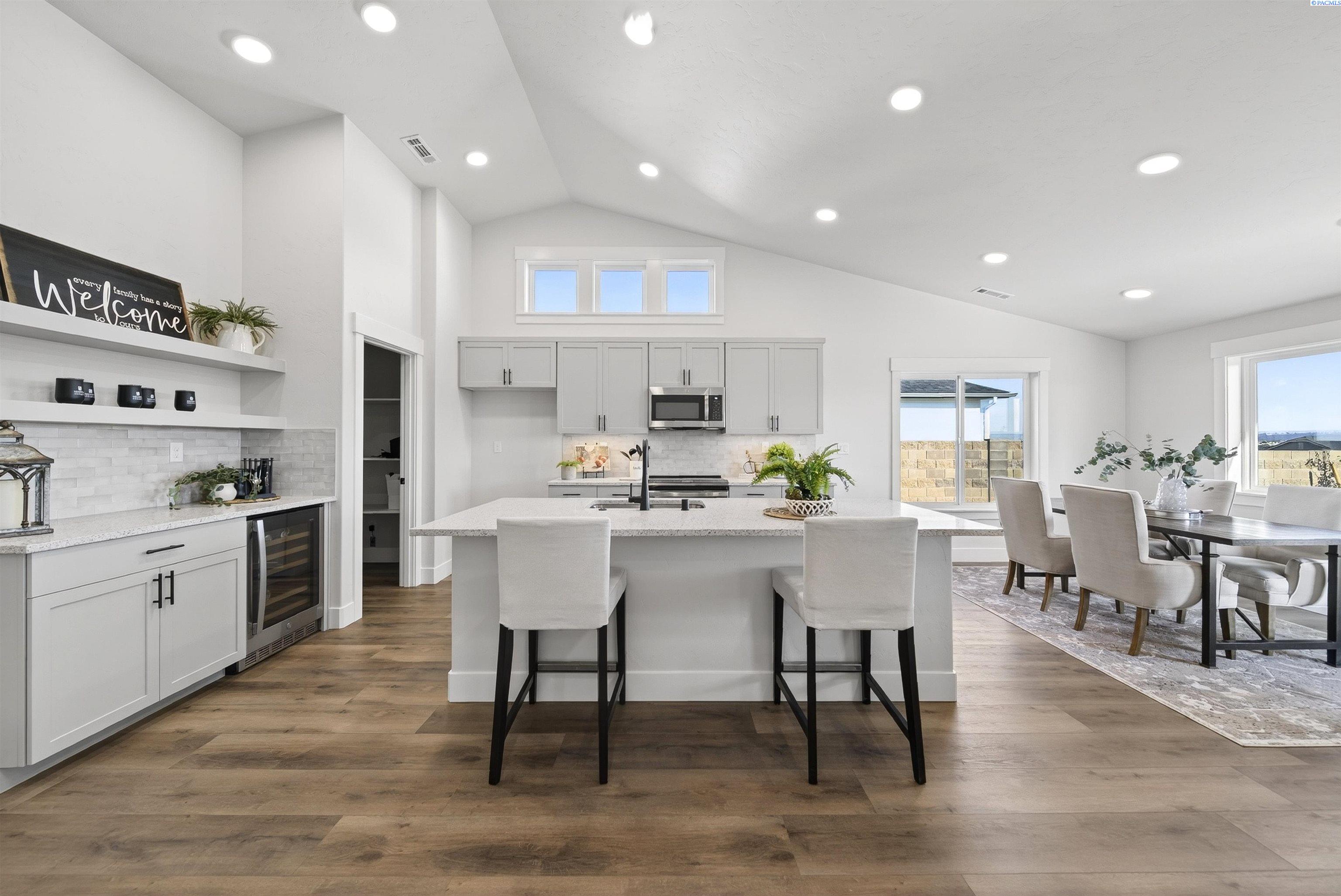 3651 Highview St, Richland, WA 99352
