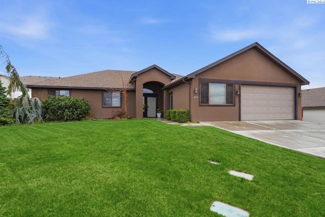 497 Charbonneau Dr, Richland, WA 99352