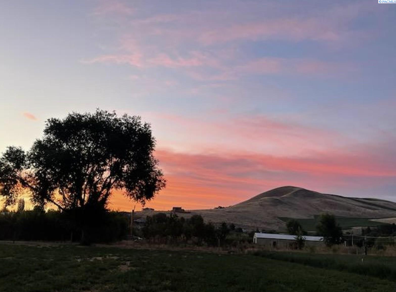 0 N 82 Pr Ne, Benton City, WA 99320