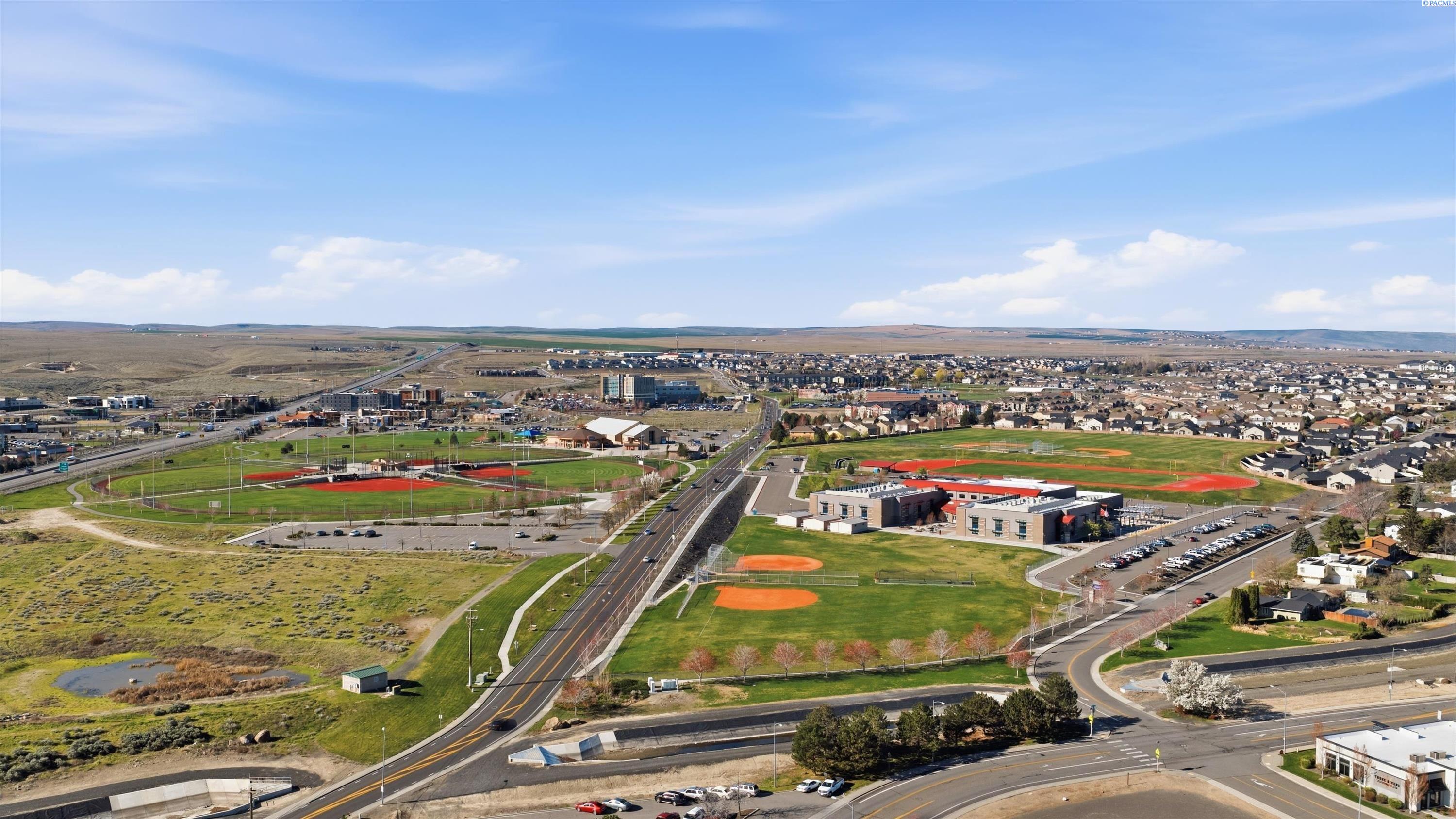 4175 W 24th Ave, Kennewick, WA 99337-3755