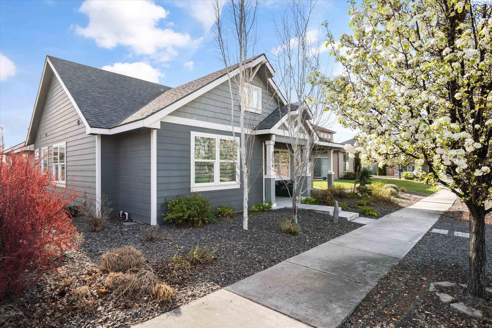 2274 Daphne Ave, Richland, WA 99352