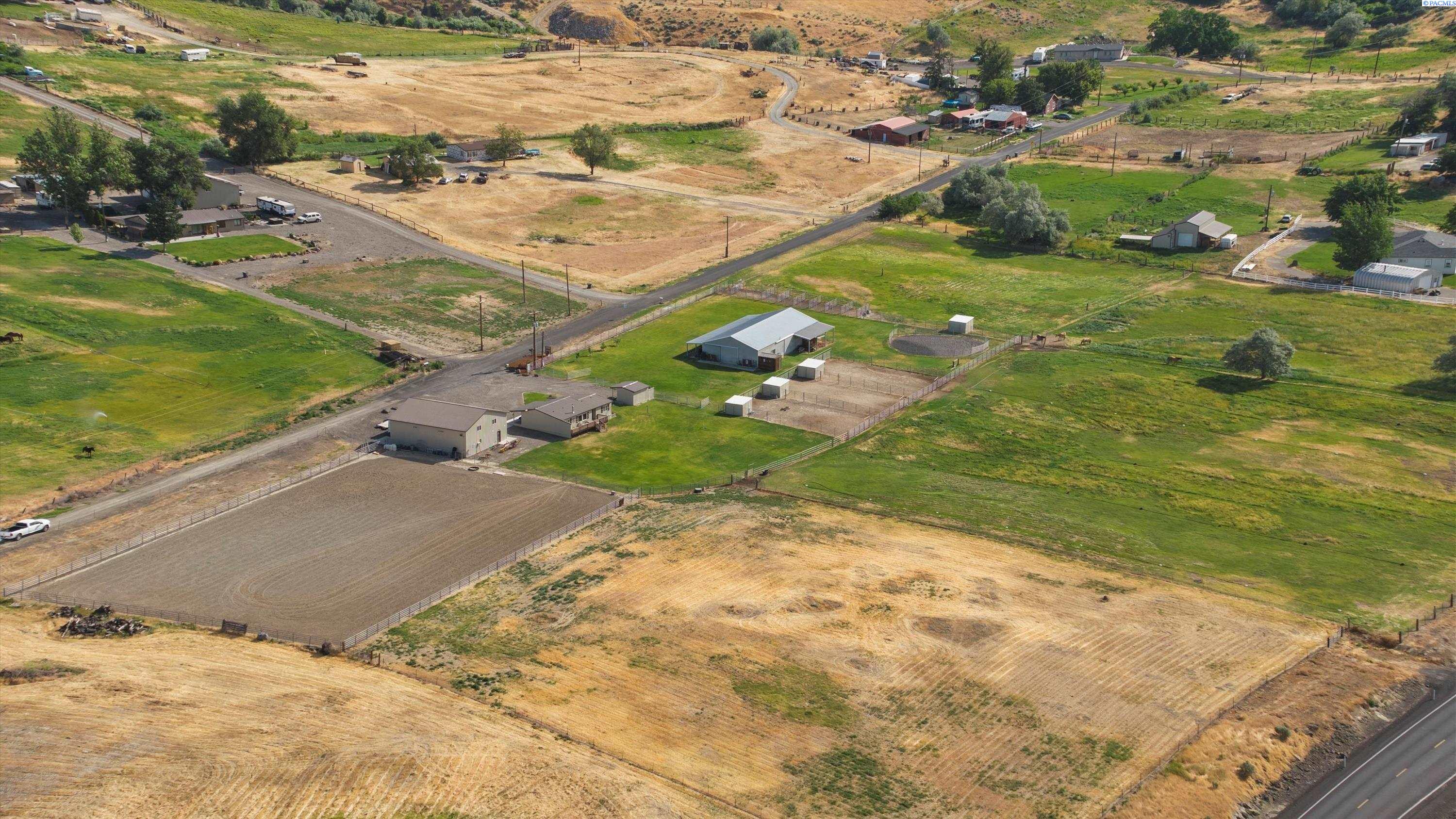 35803 W Rayhill Rd, Benton City, WA 99320