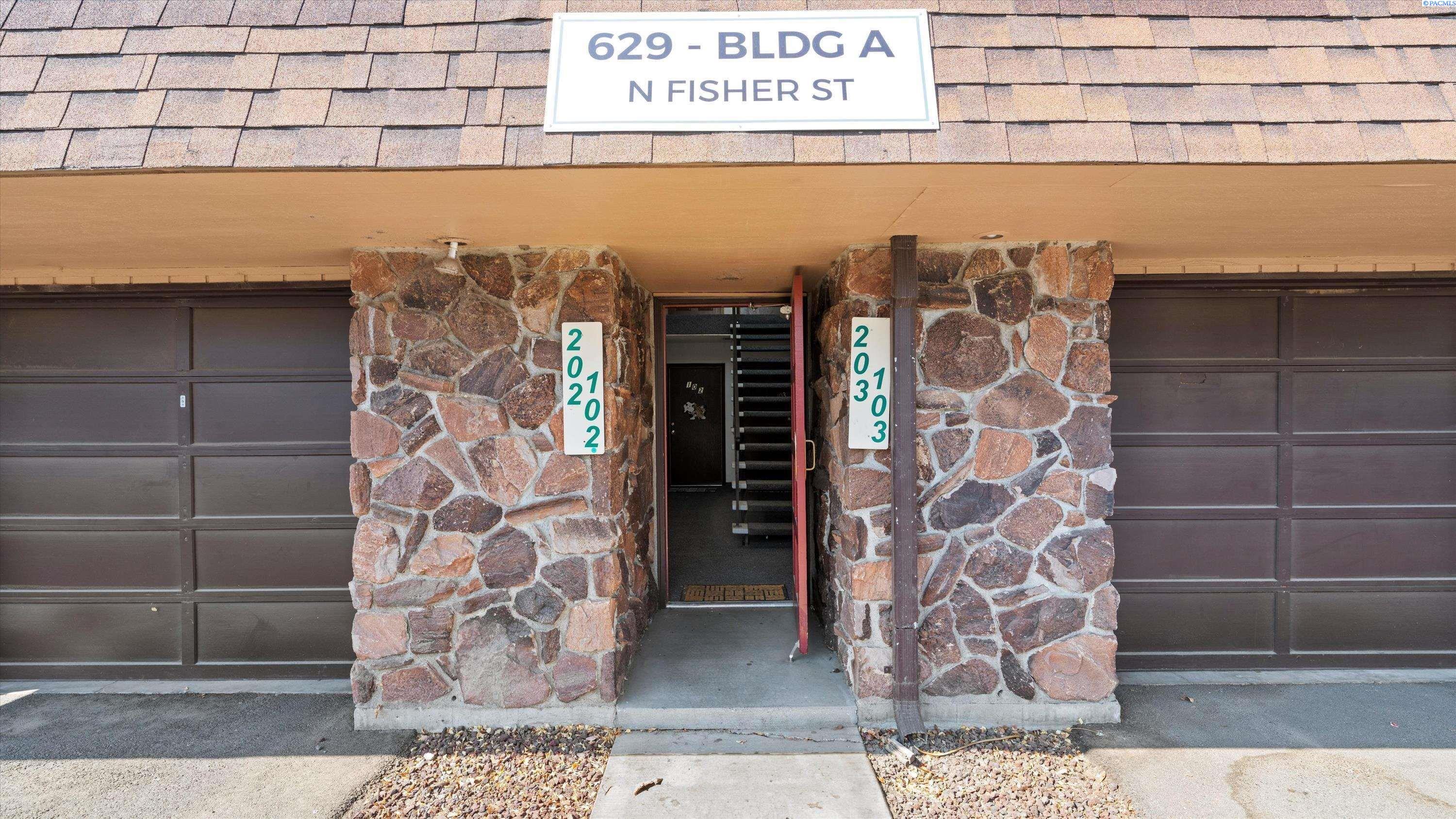 629 N Fisher St #A203, Kennewick, WA 99336