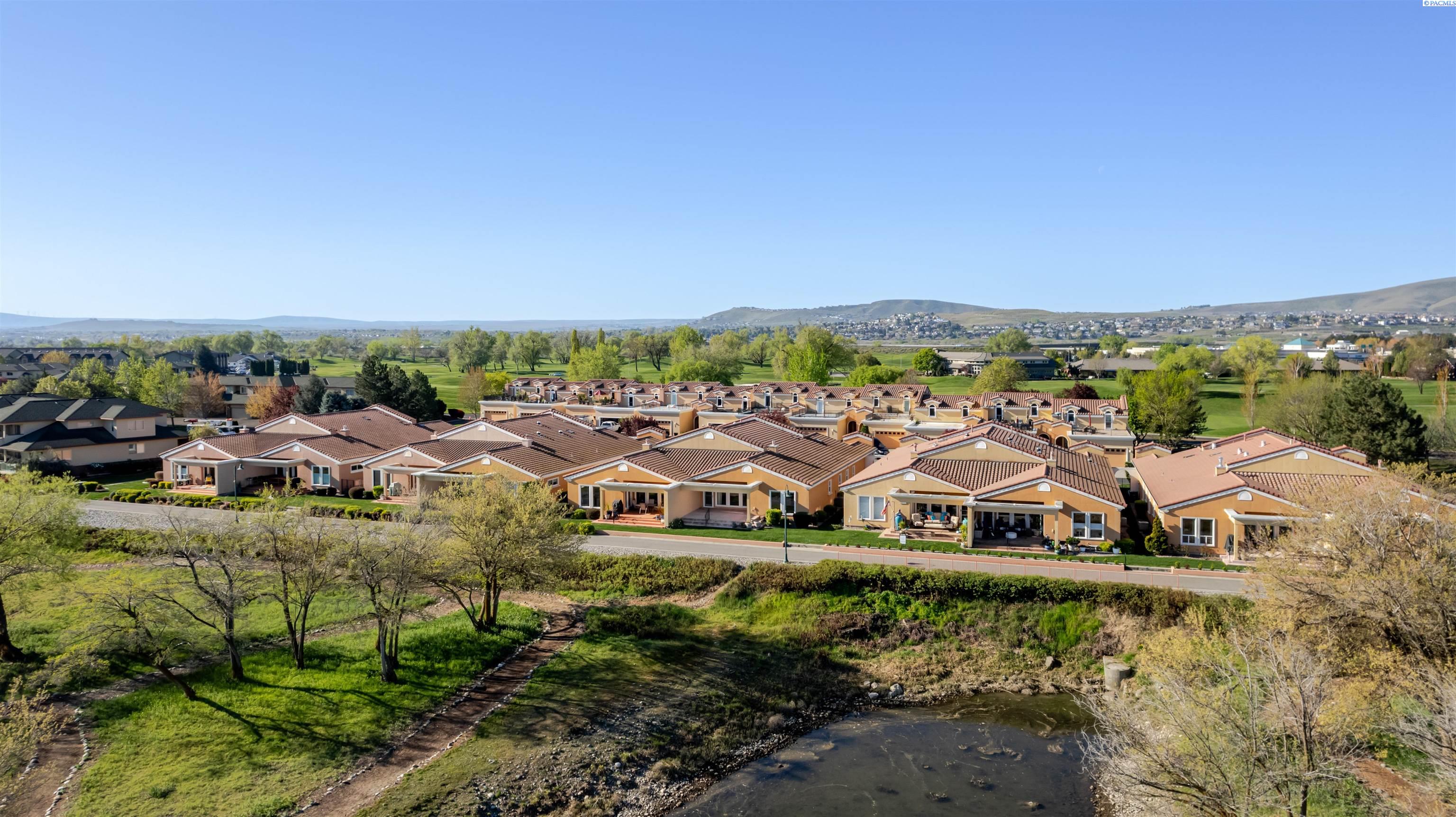164 Bradley Blvd, Richland, WA 99352