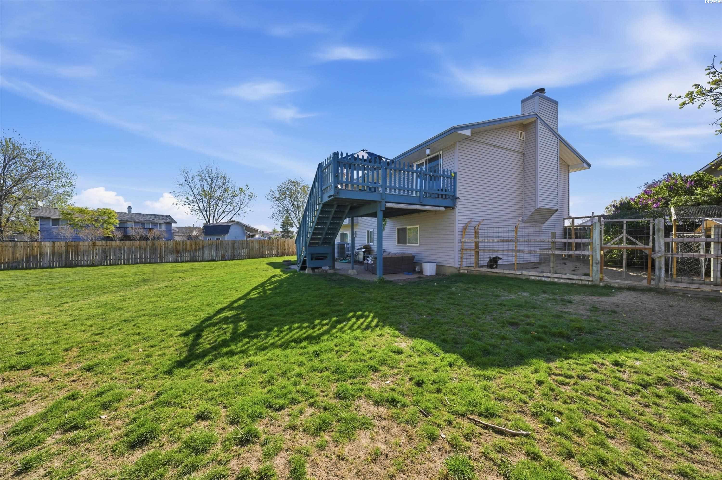 8130 W Entiat Pl, Kennewick, WA 99336