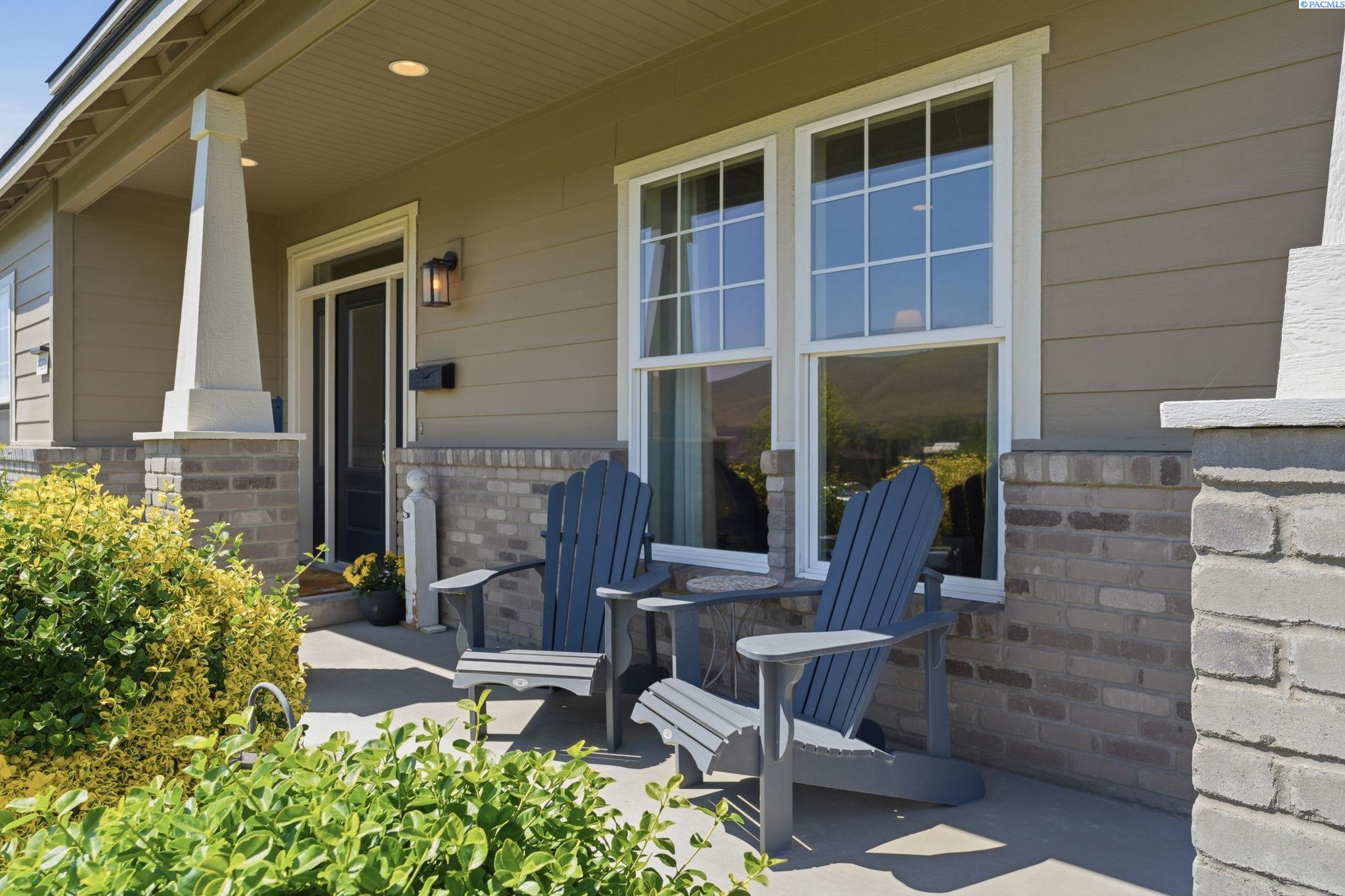 99206 E Ridgeview Dr, Kennewick, WA 99338