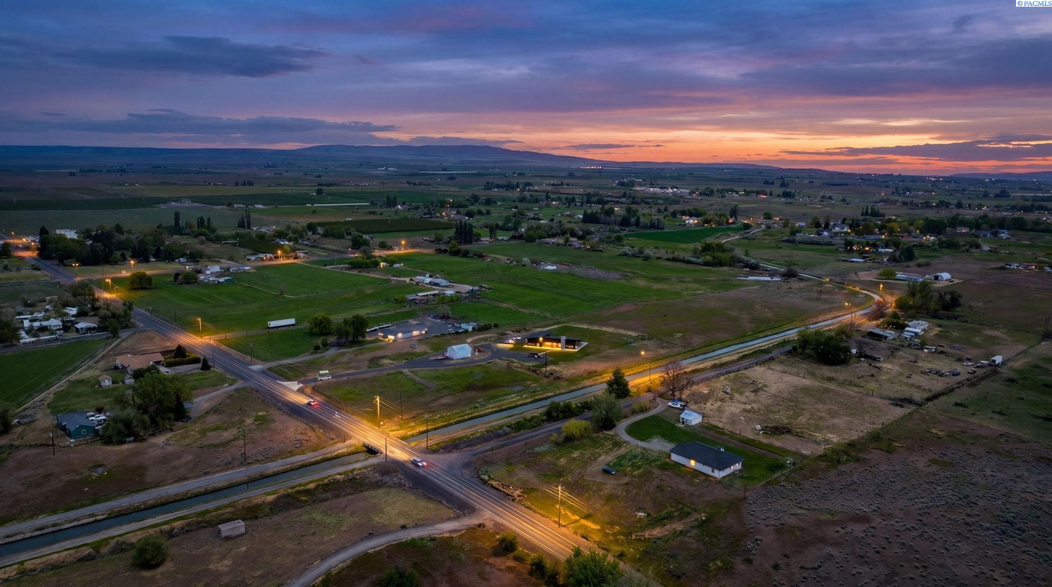 129601 W Swain Rd, Prosser, WA 99350