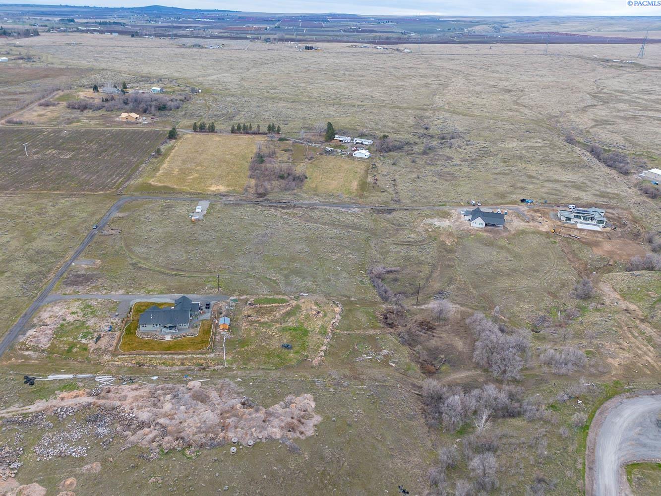 65654 W 654 Pr Nw, Benton City, WA 99320