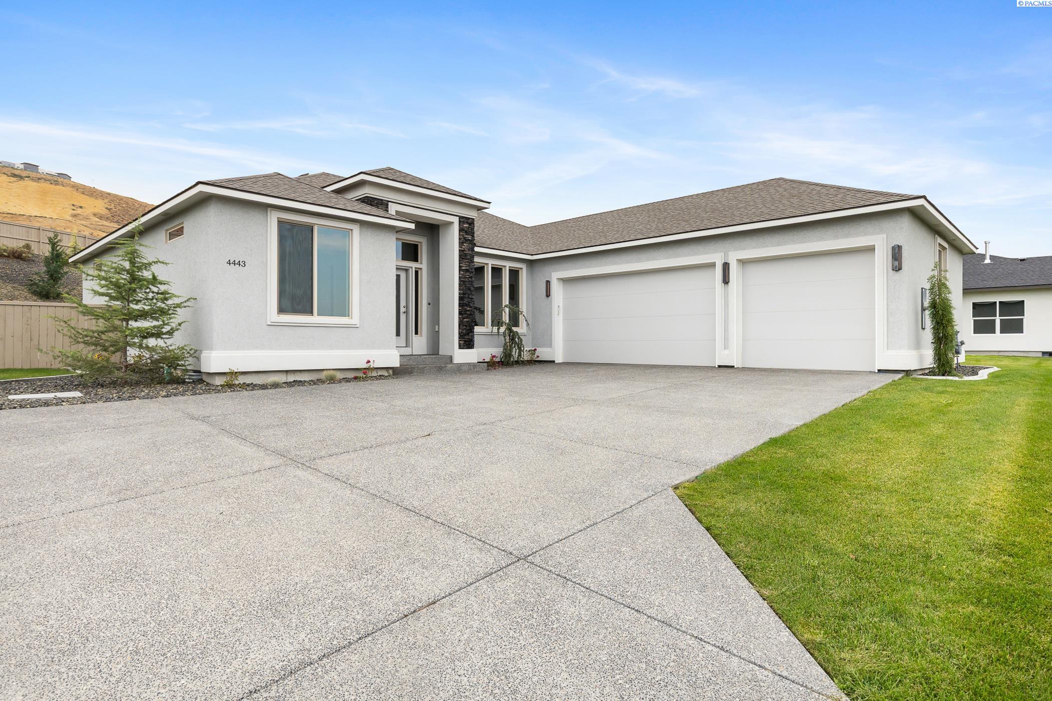 4443 Cowlitz Blvd, Richland, WA 99352