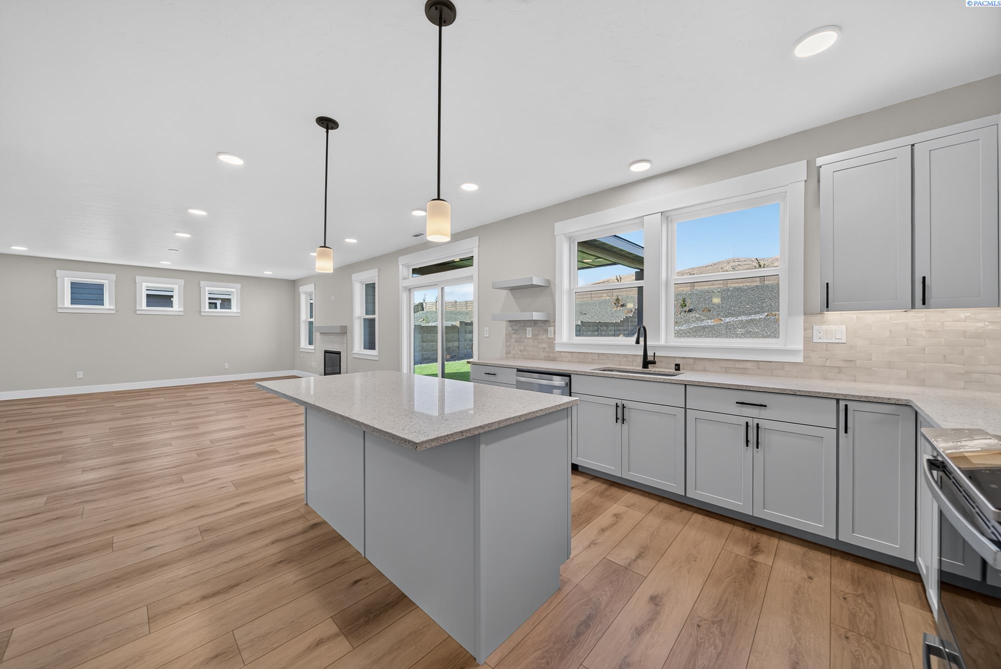 3522 Highview St, Richland, WA 99352