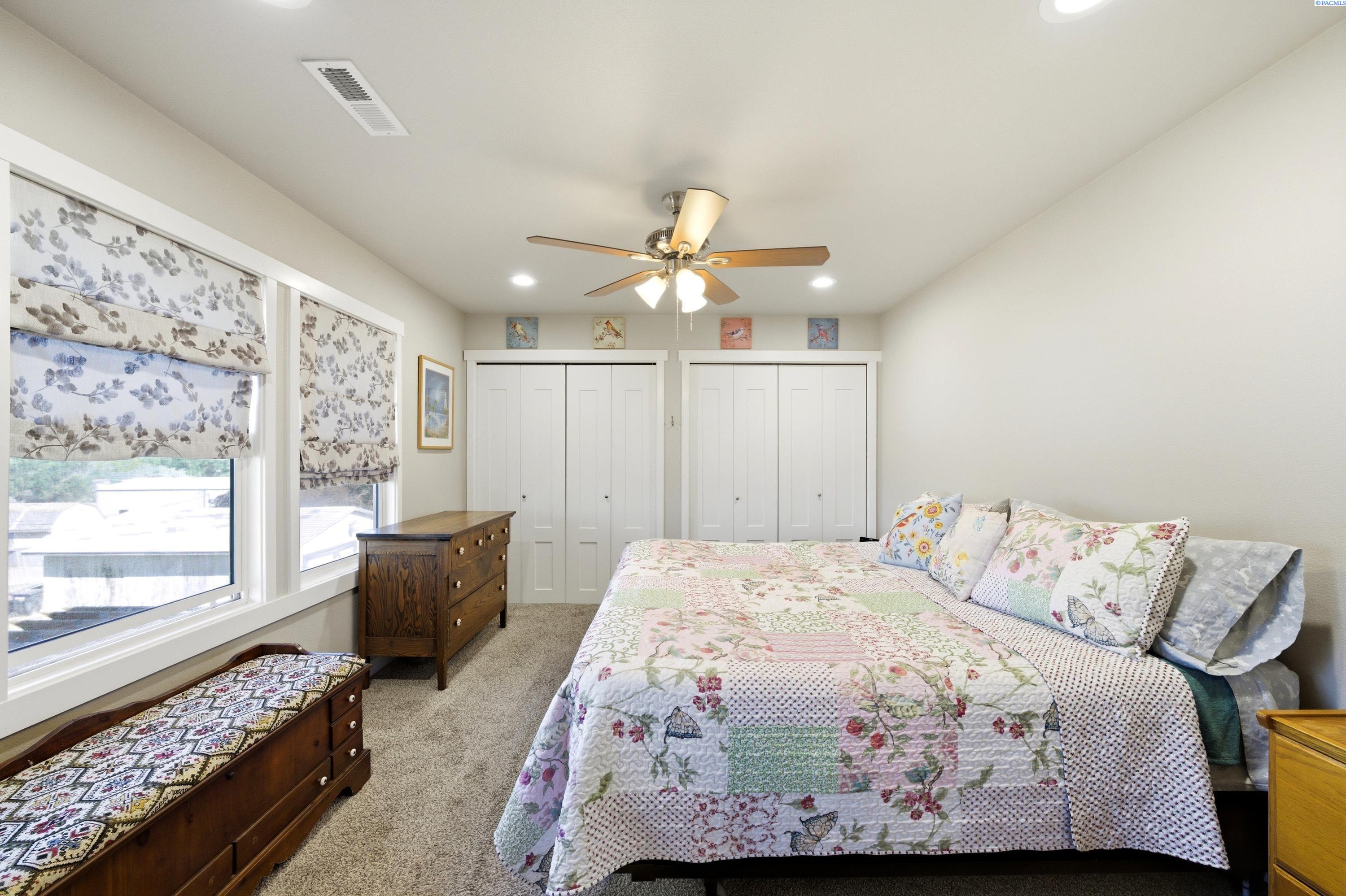 335 Ross Way, Wallula, WA 99363