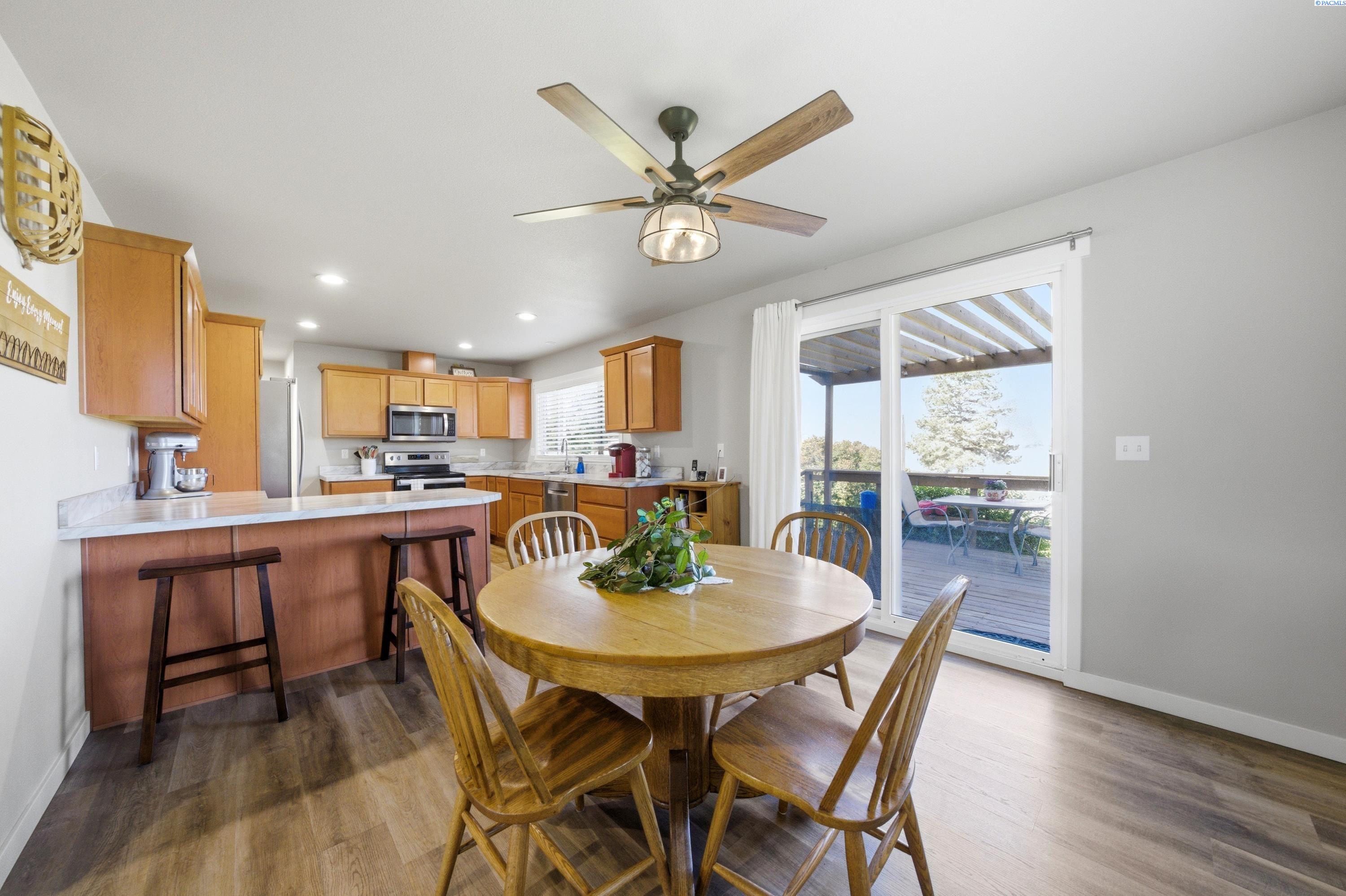335 Ross Way, Wallula, WA 99363