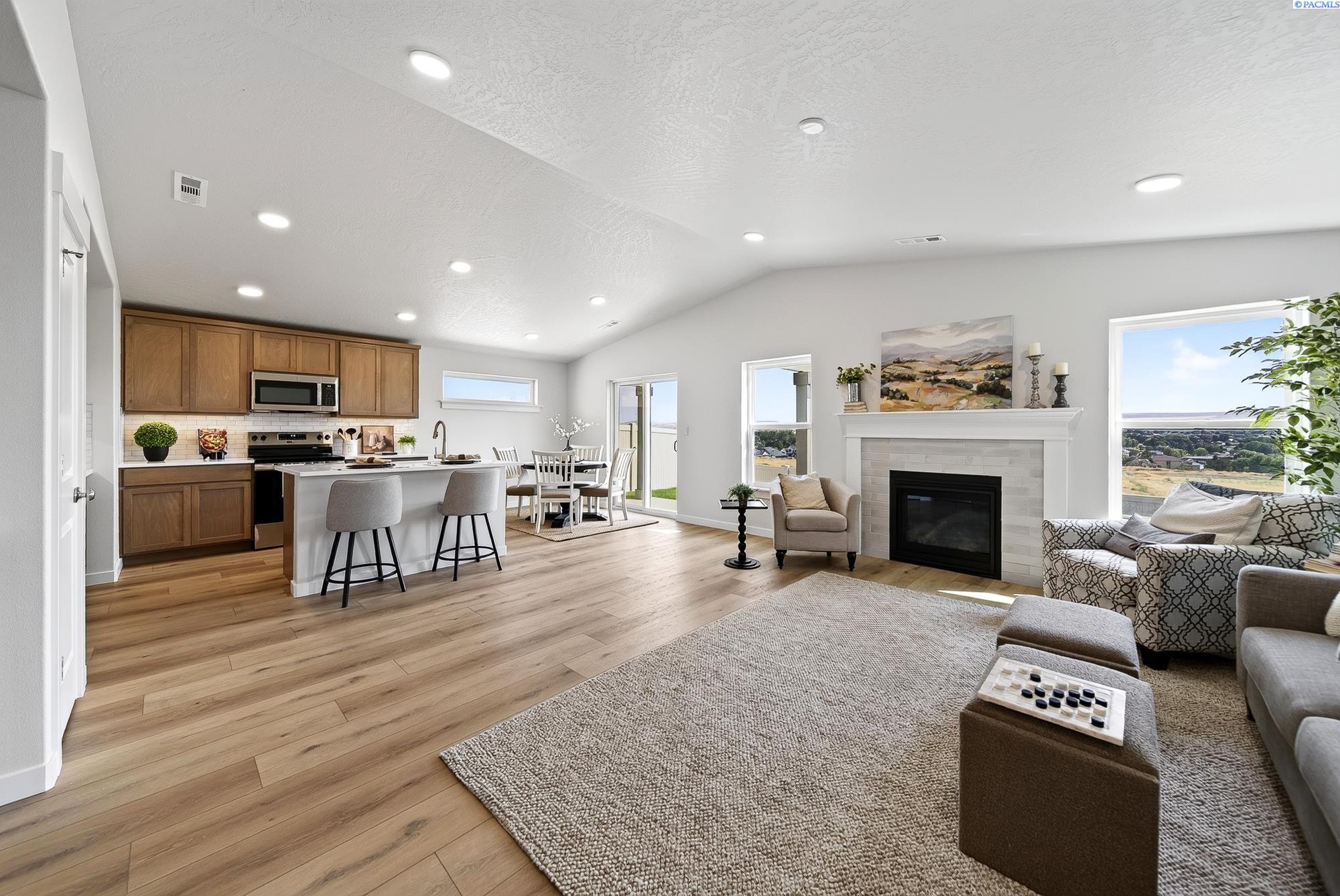 763 Snowking St, Richland, WA 99352