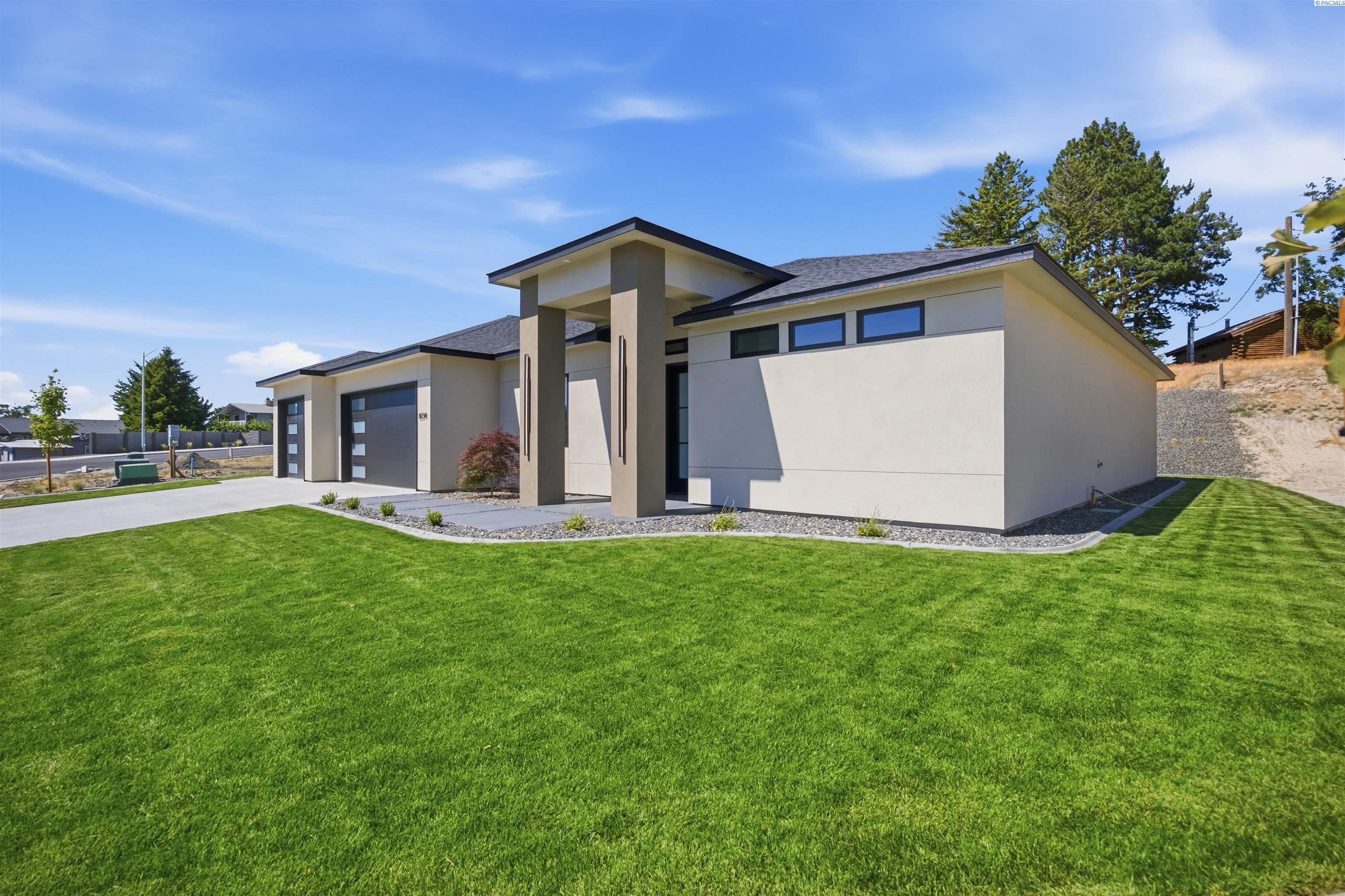 8034 W 12th Ave, Kennewick, WA 99338