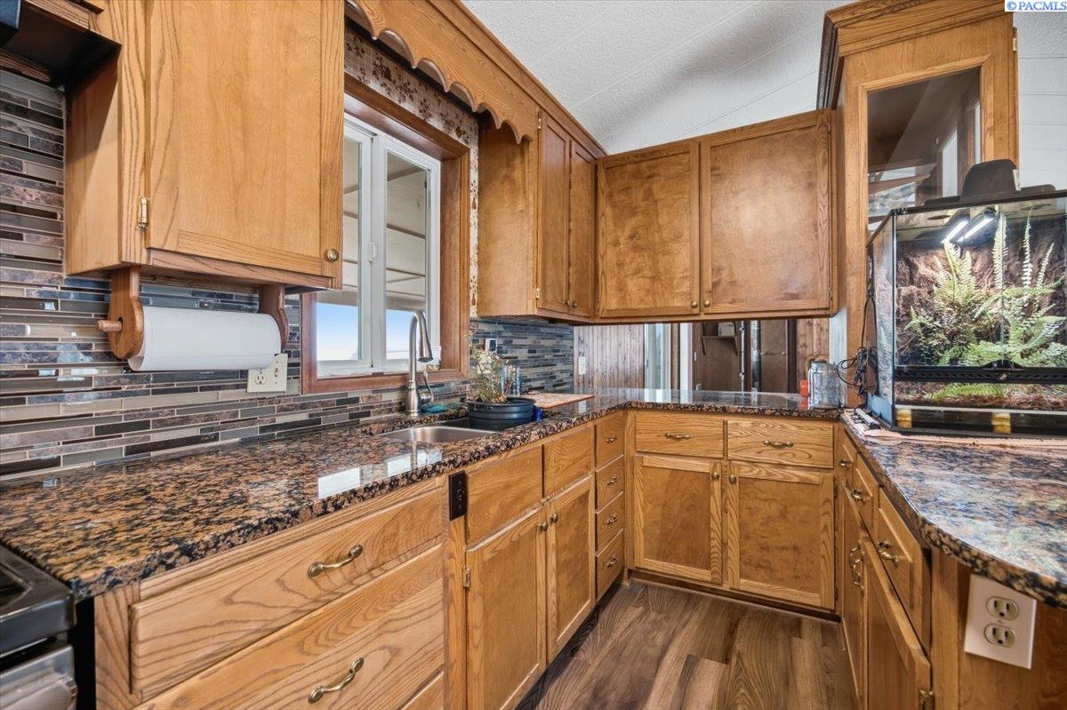 70301 S 2410 Prse, Kennewick, WA 99337