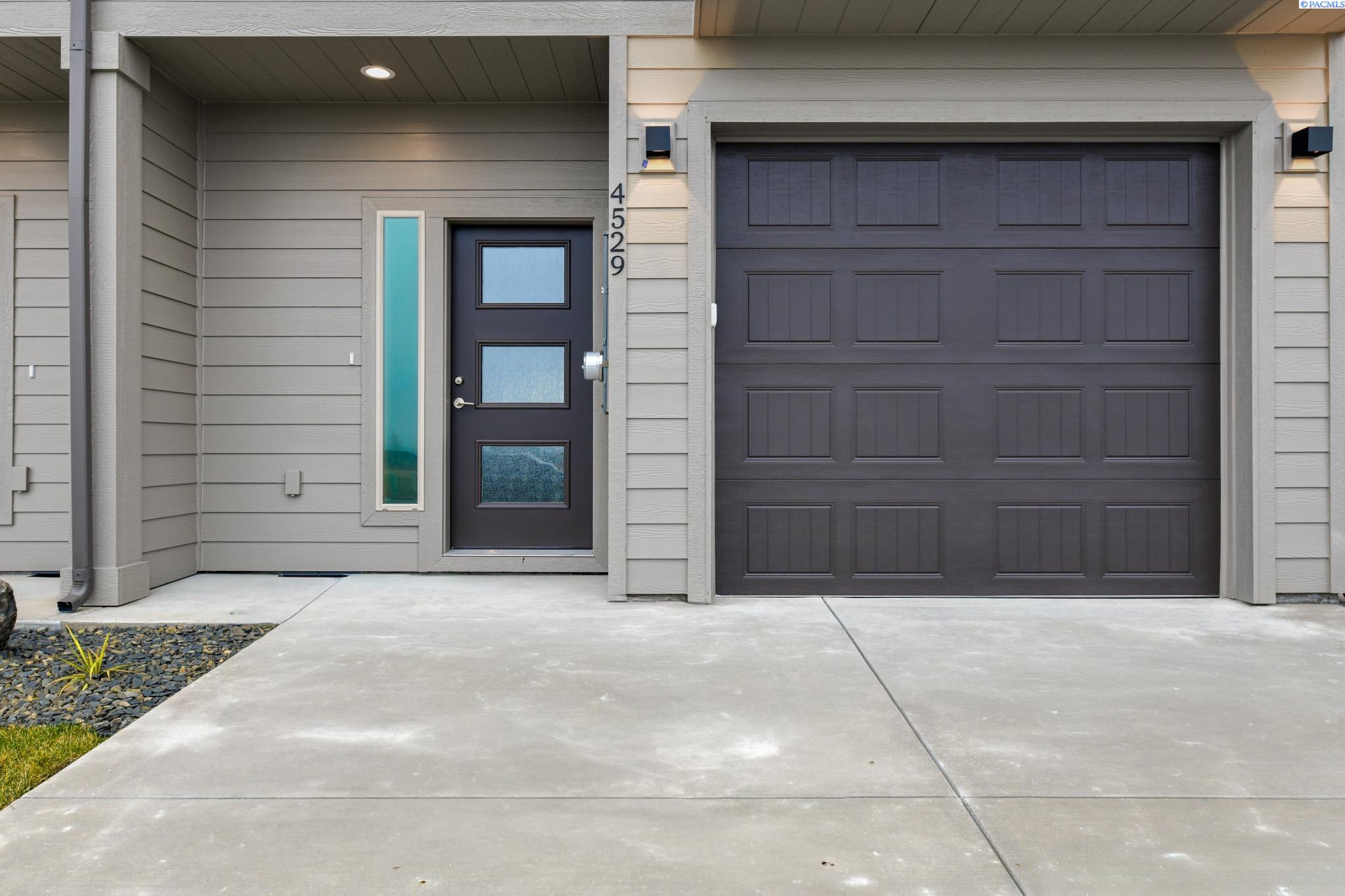 4529 Road 114, Pasco, WA 99301