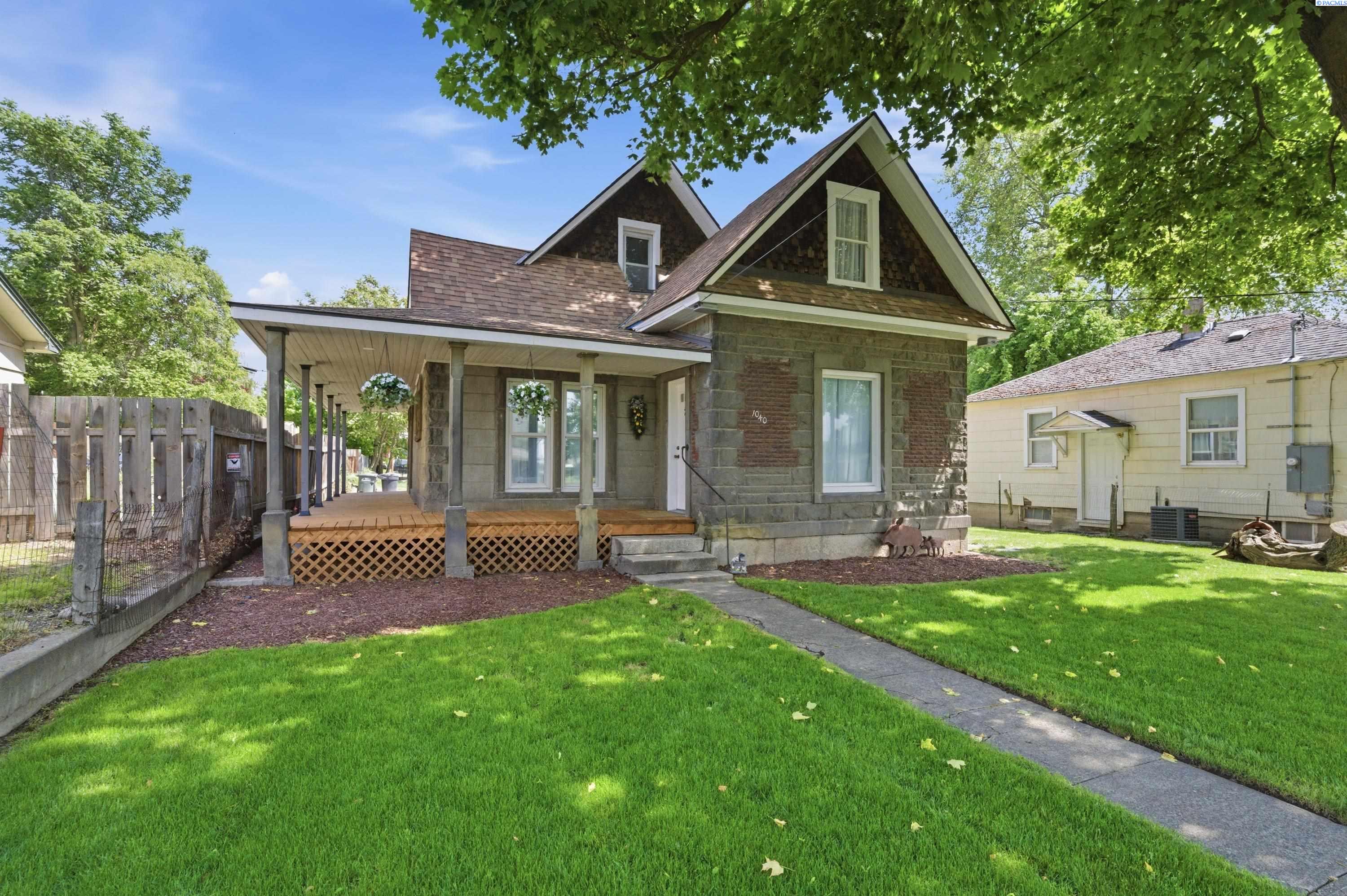 1040 Pomona St, Walla Walla, WA 99362-1345