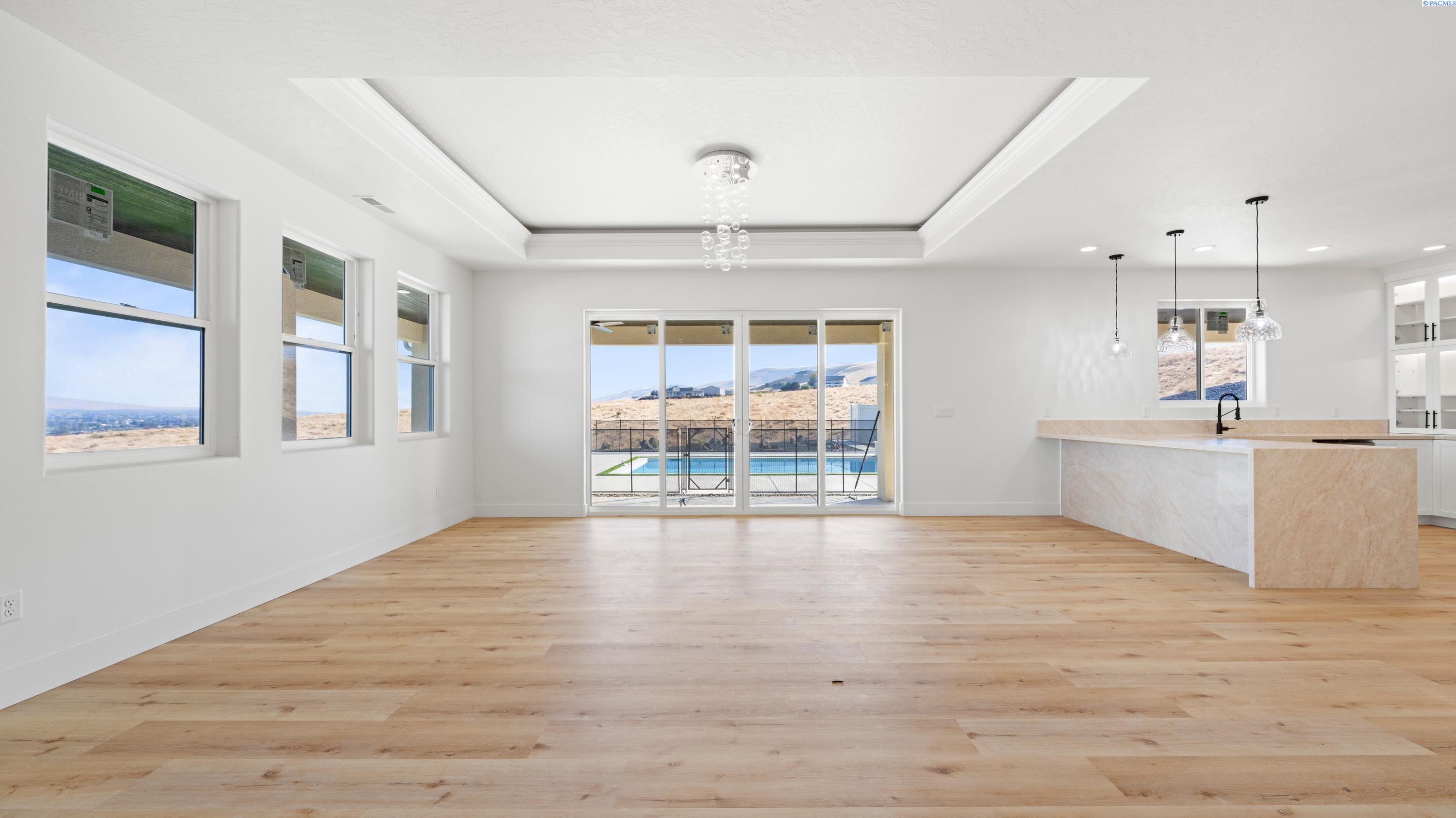 24168 S 242 Pr Sw, Prosser, WA 99350