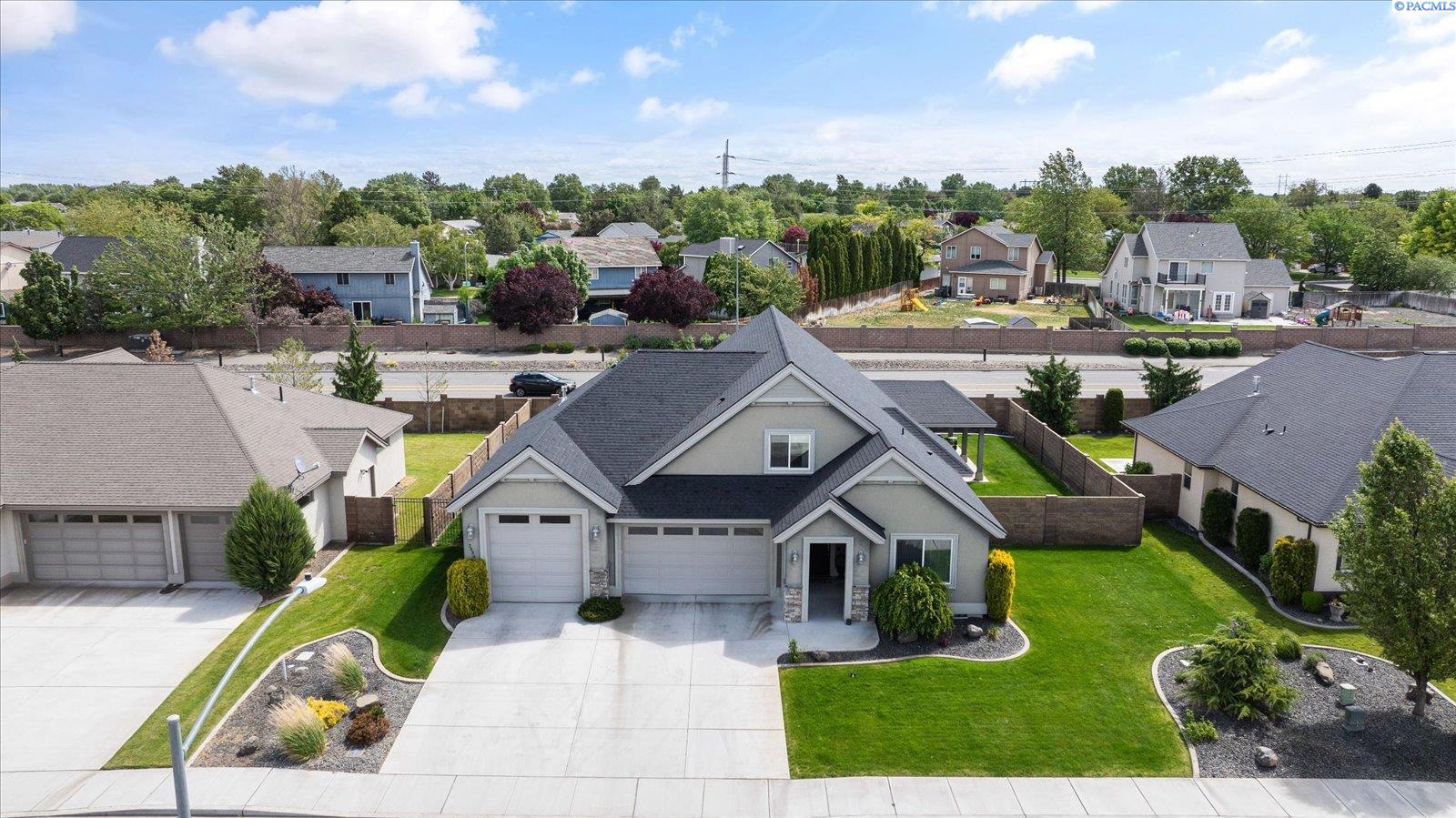 2536 Tiger Ln, Richland, WA 99352