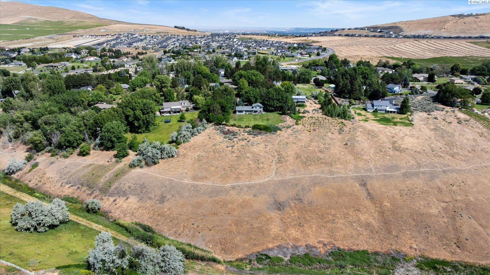 505 S Agua Mansa Ct, Kennewick, WA 99338
