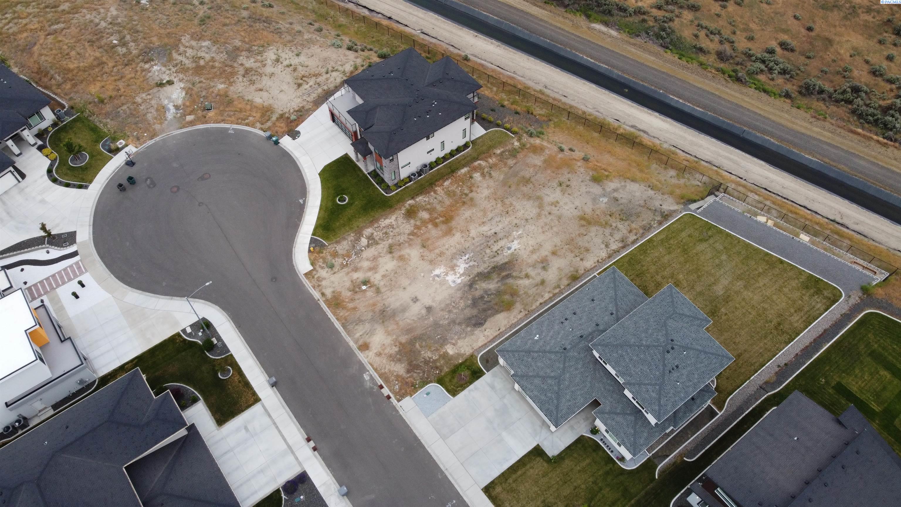 479 Summerview Ln, Richland, WA 99352