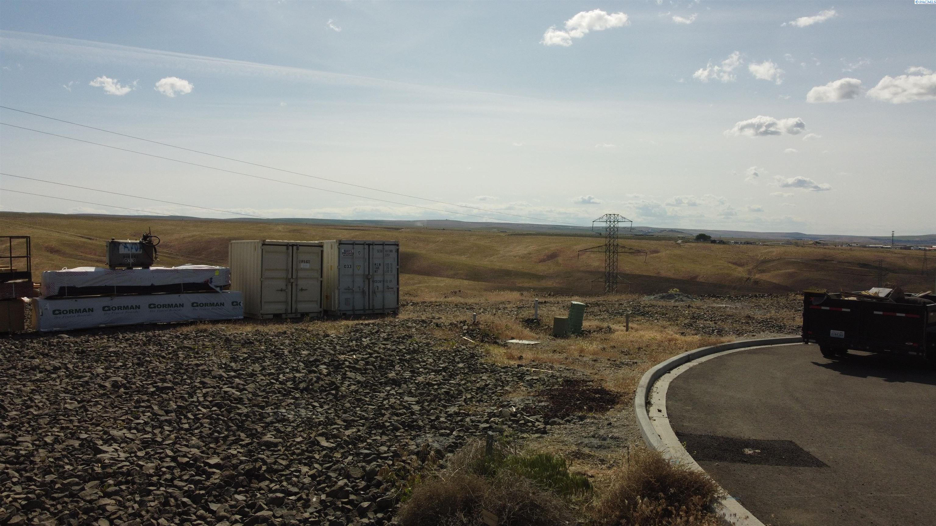4935 S Olson Ct, Kennewick, WA 99337
