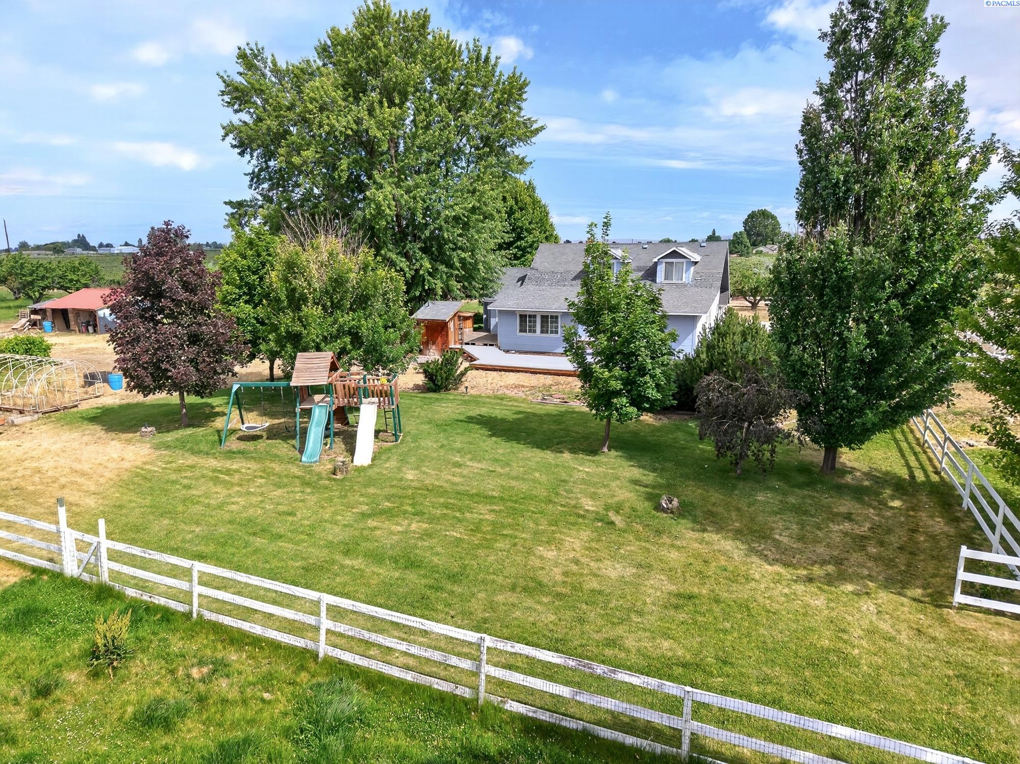 230 Krough, Prosser, WA 99350