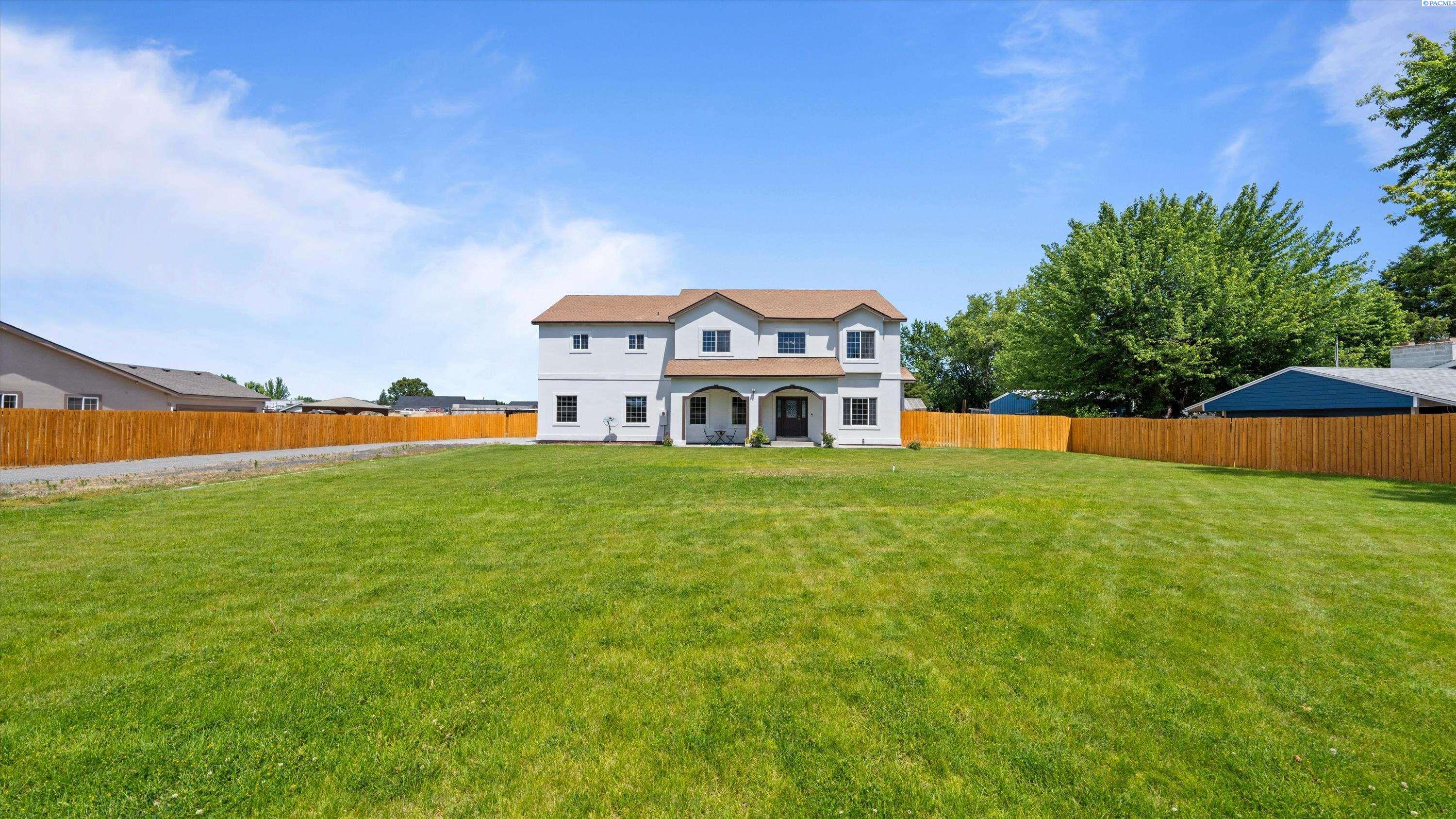 4607 W Livingston Rd, Pasco, WA 99301